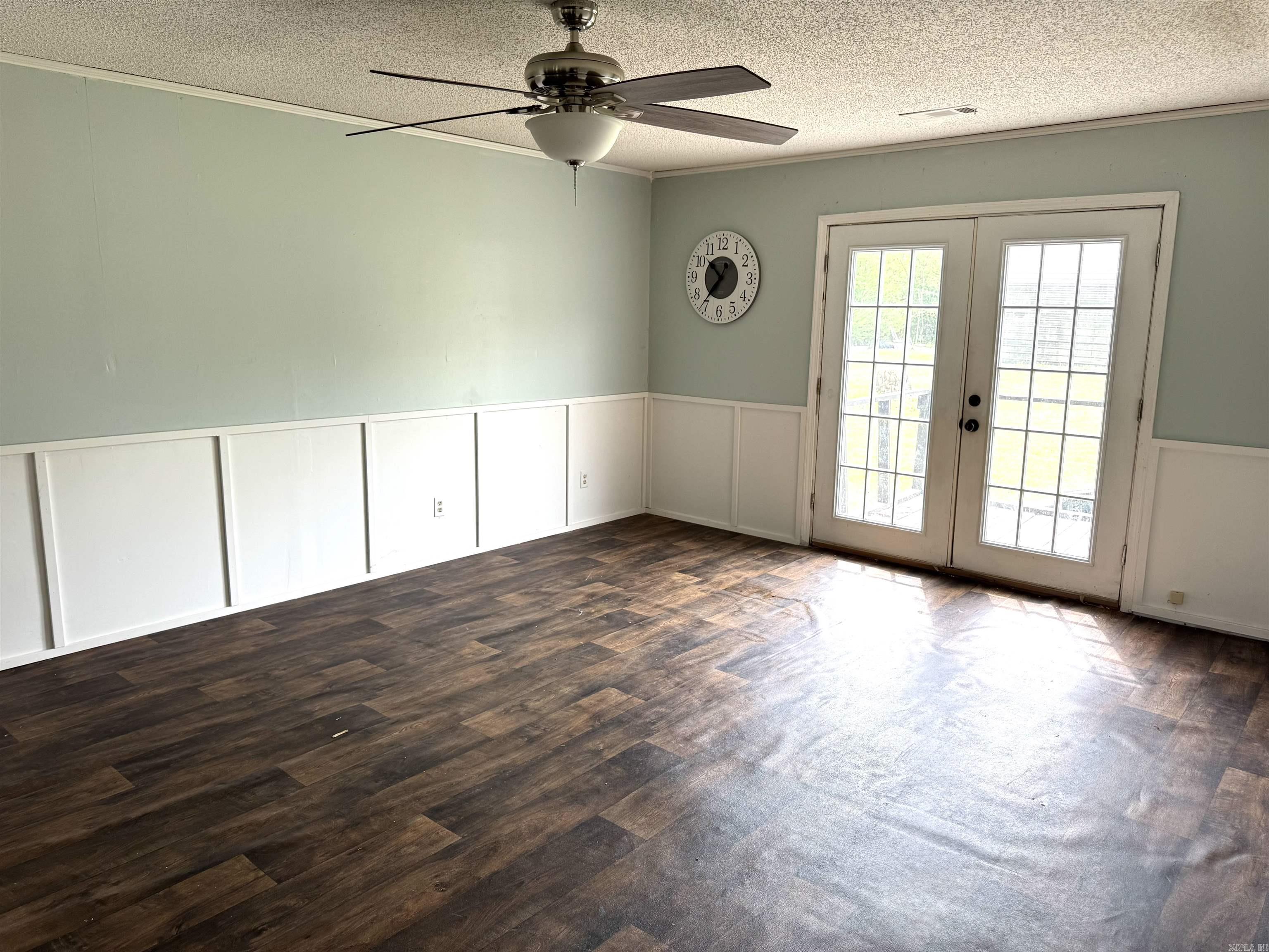 221  Baker  Higginson, AR