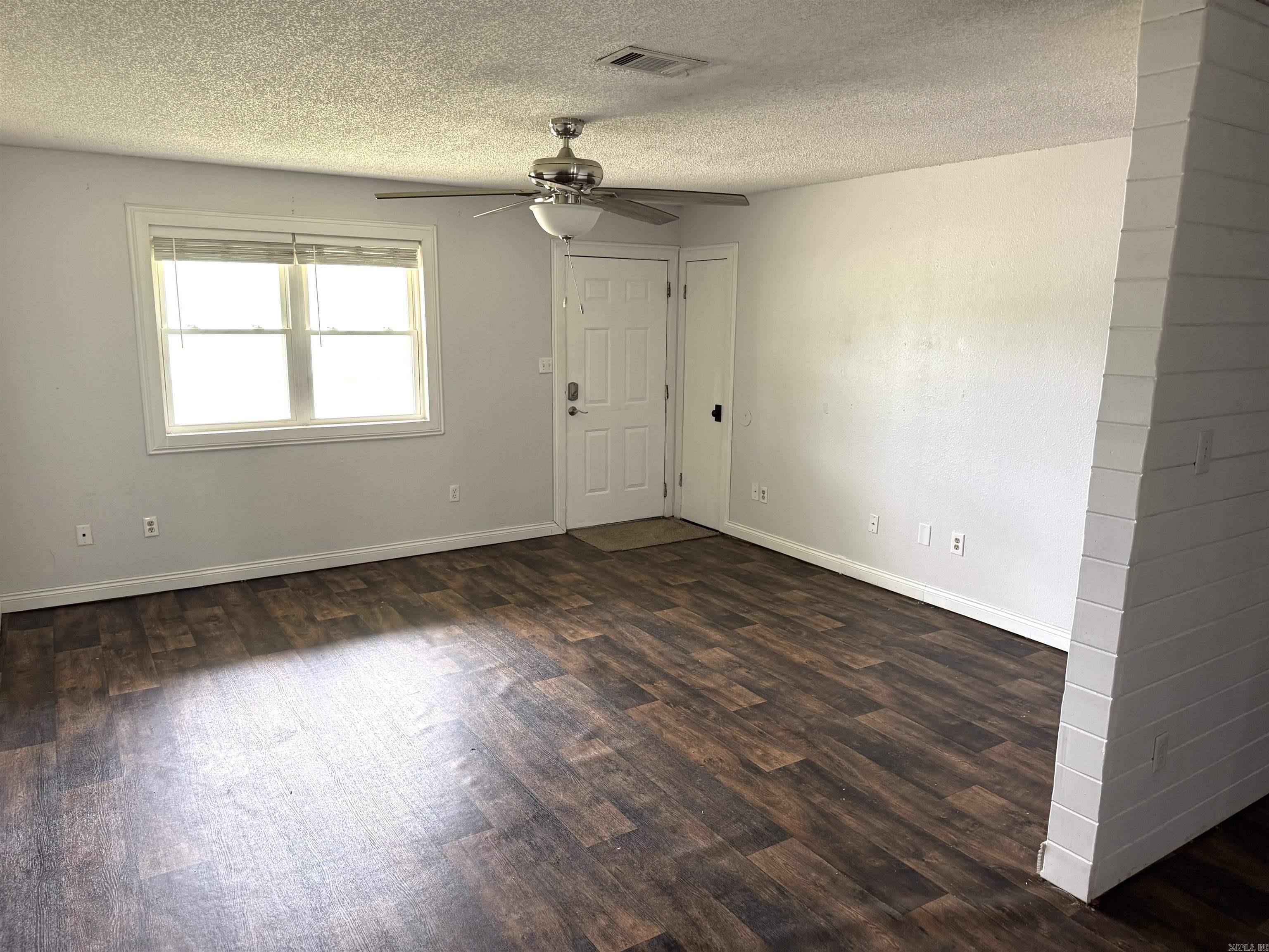 221  Baker  Higginson, AR