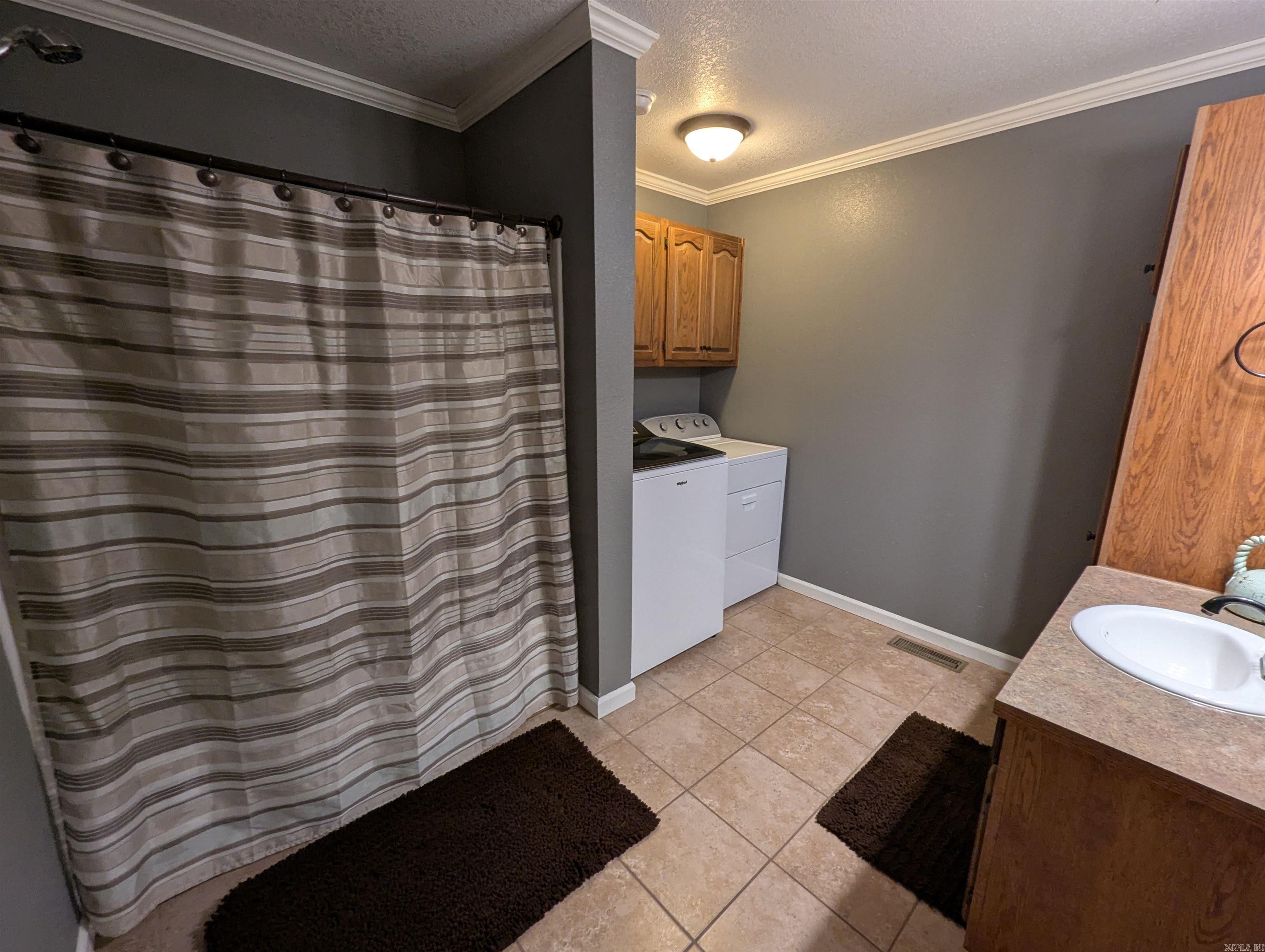 20 Pure Country Road Greers Ferry, AR 72067