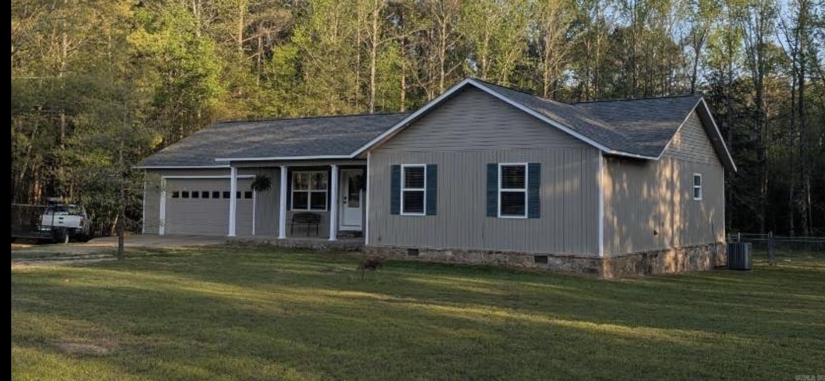 20 Pure Country Road Greers Ferry, AR 72067
