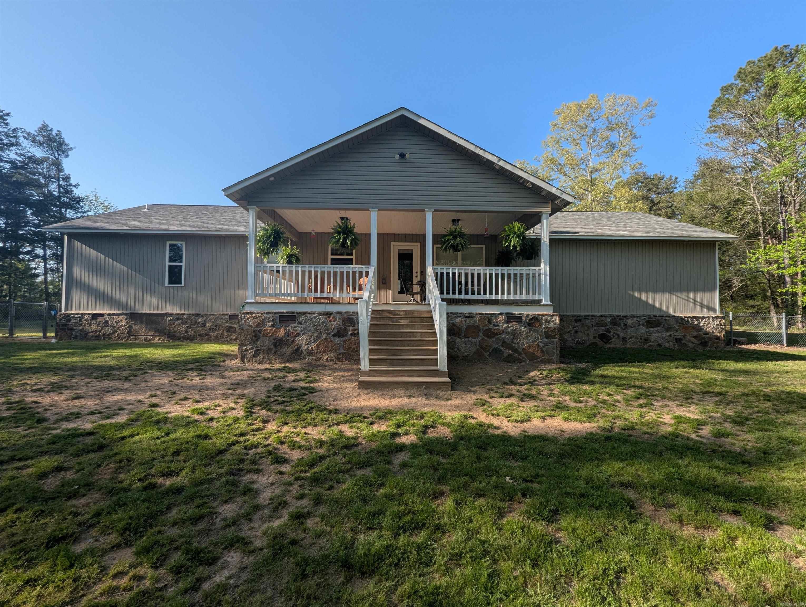 20 Pure Country Road Greers Ferry, AR 72067