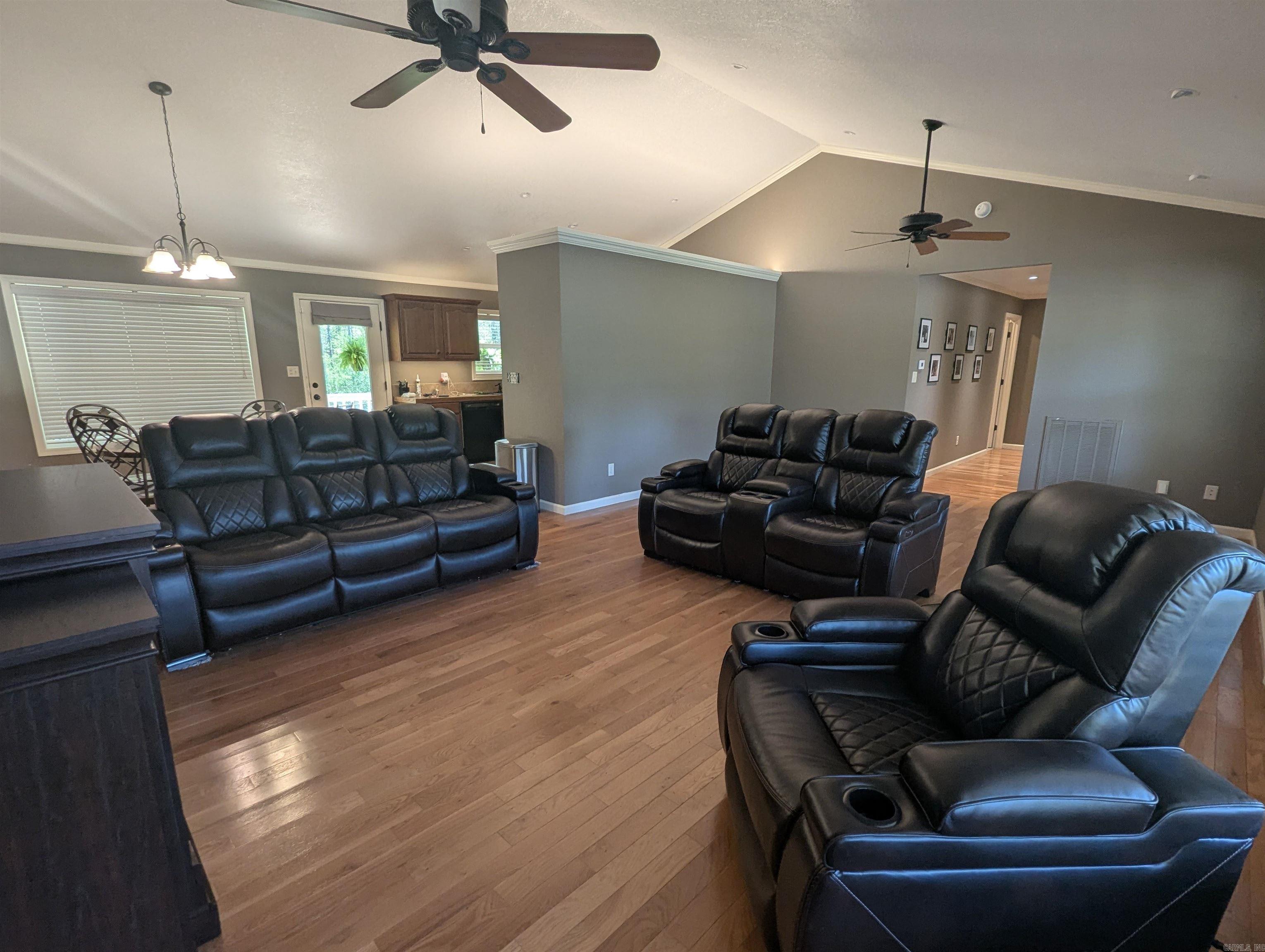 20 Pure Country Road Greers Ferry, AR 72067