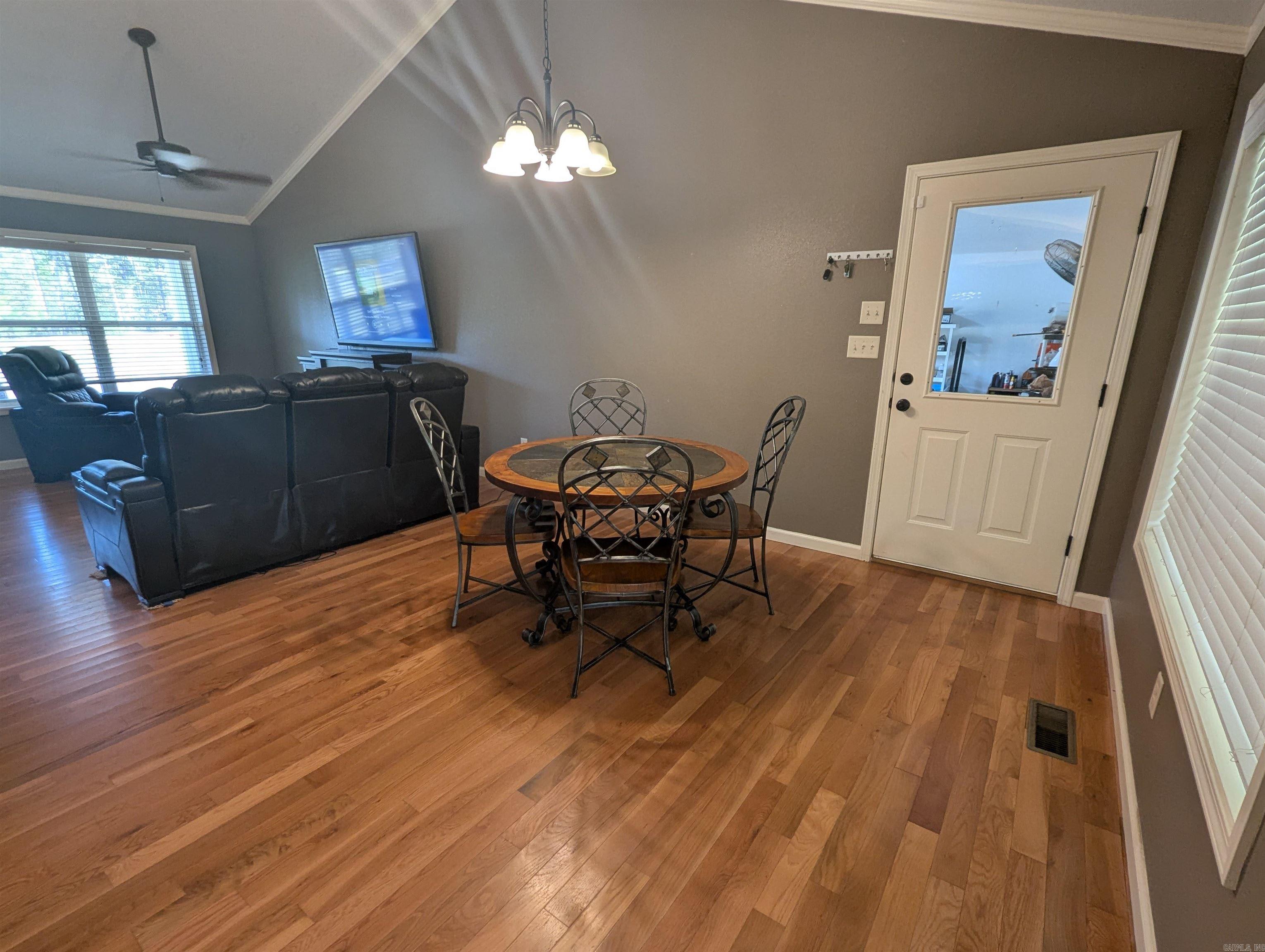 20 Pure Country Road Greers Ferry, AR 72067