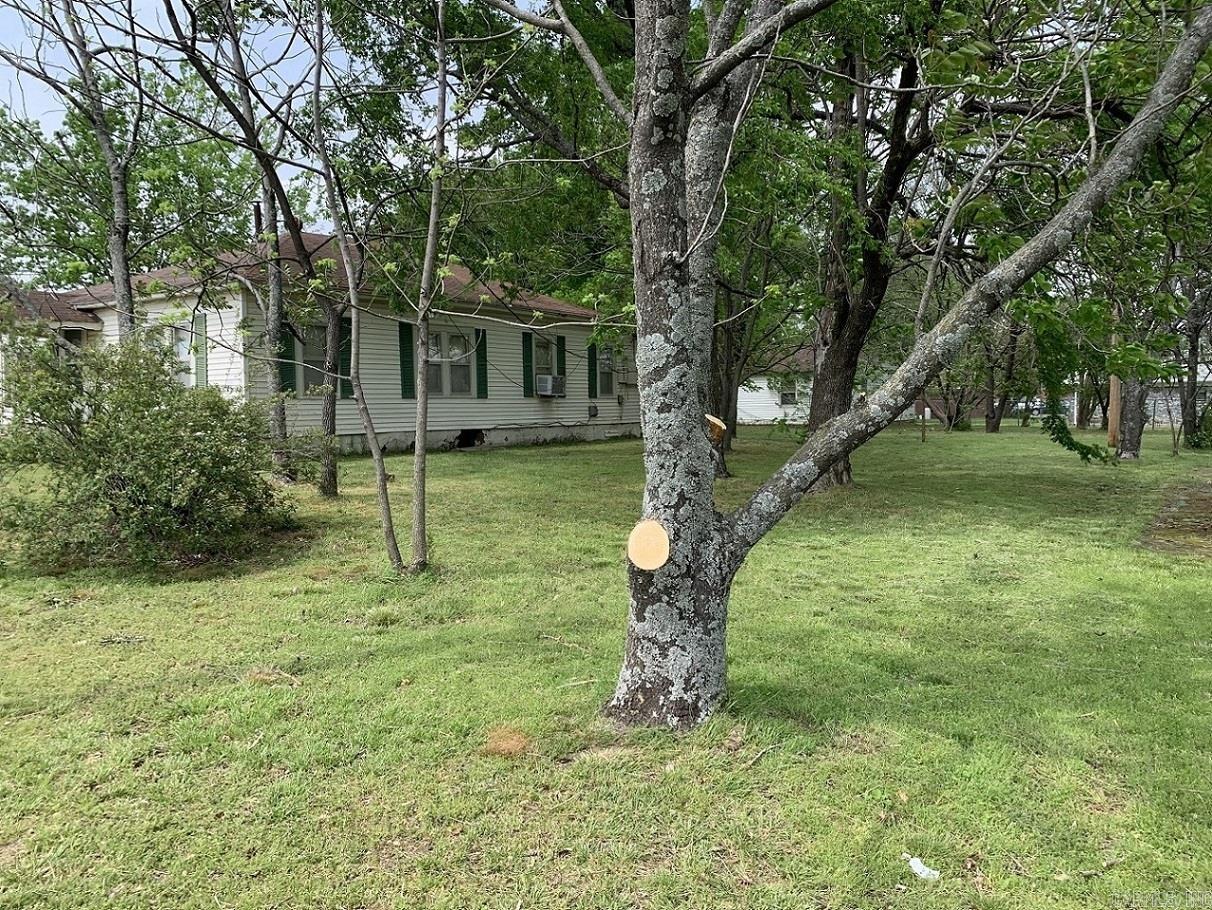 1315 E 16th  Russellville, AR