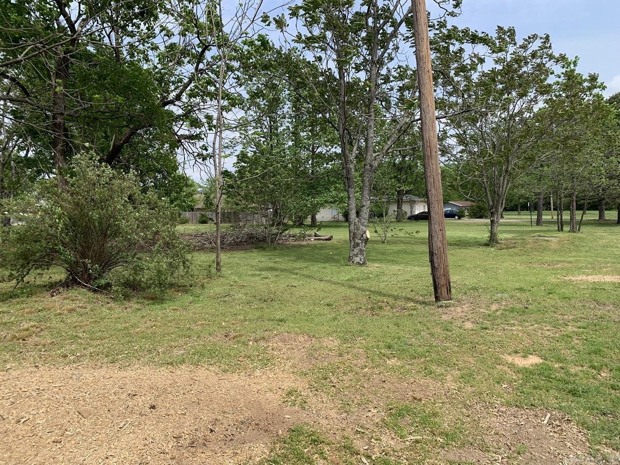 1315 E 16th  Russellville, AR