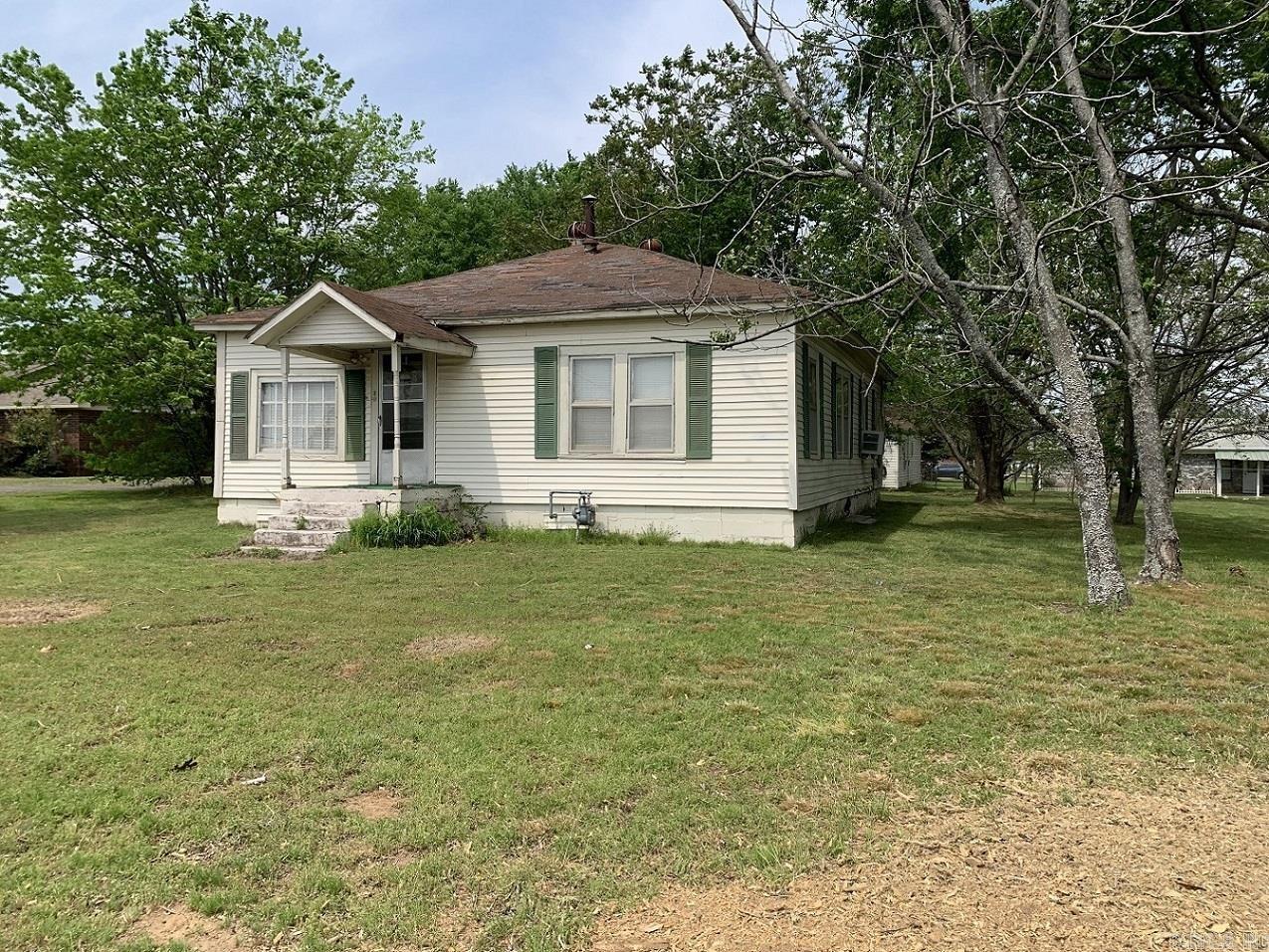 1315 E 16th  Russellville, AR