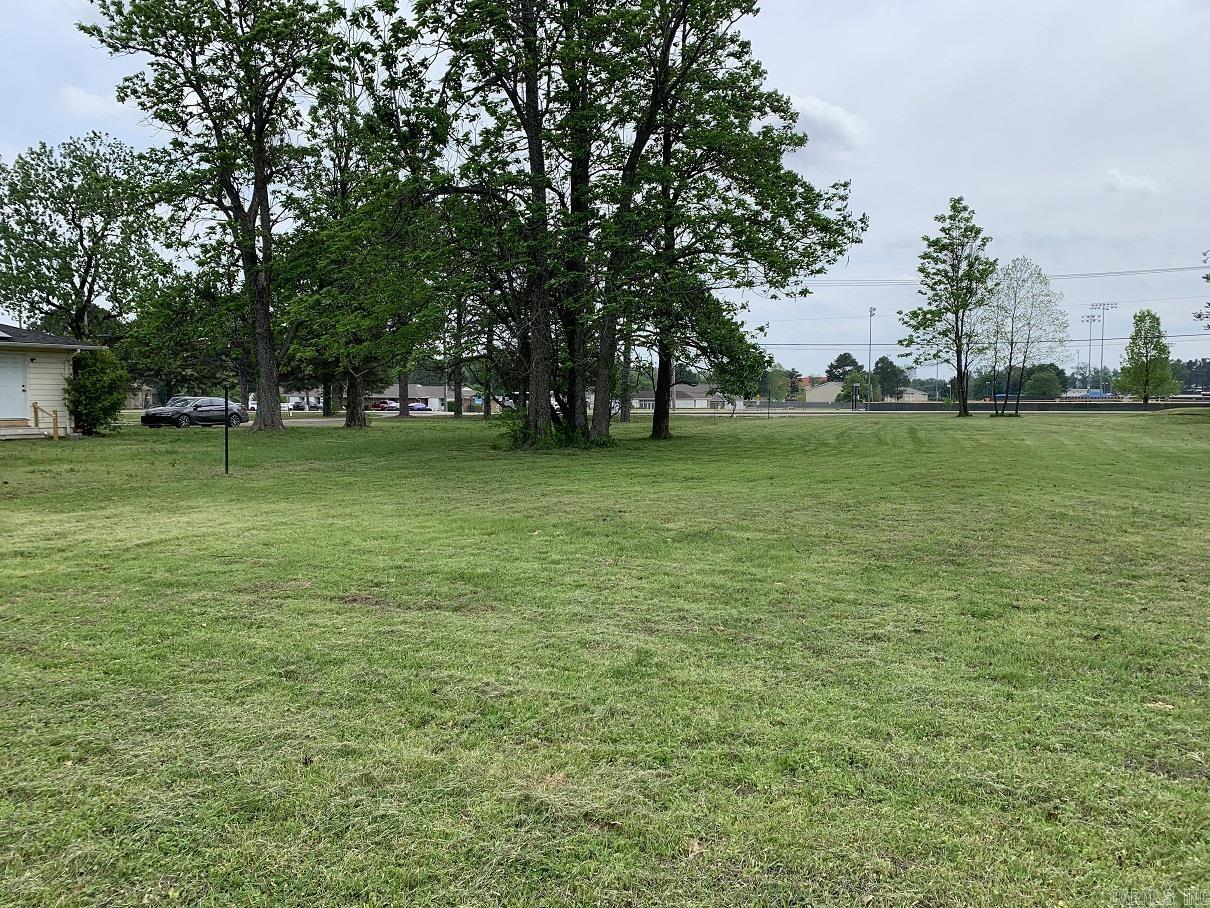 1315 E 16th  Russellville, AR