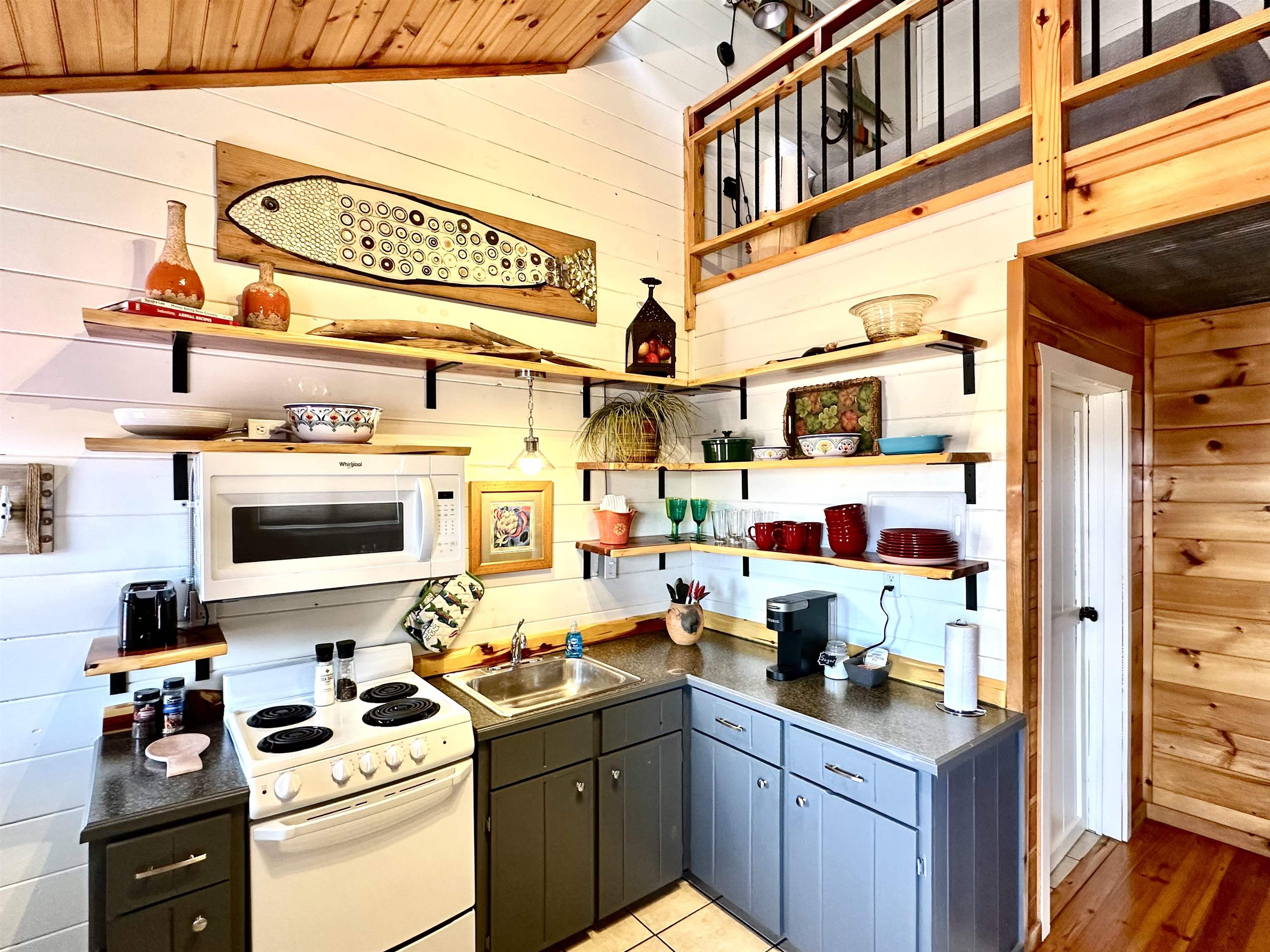 144  Hollie Lane  Mountain View, AR