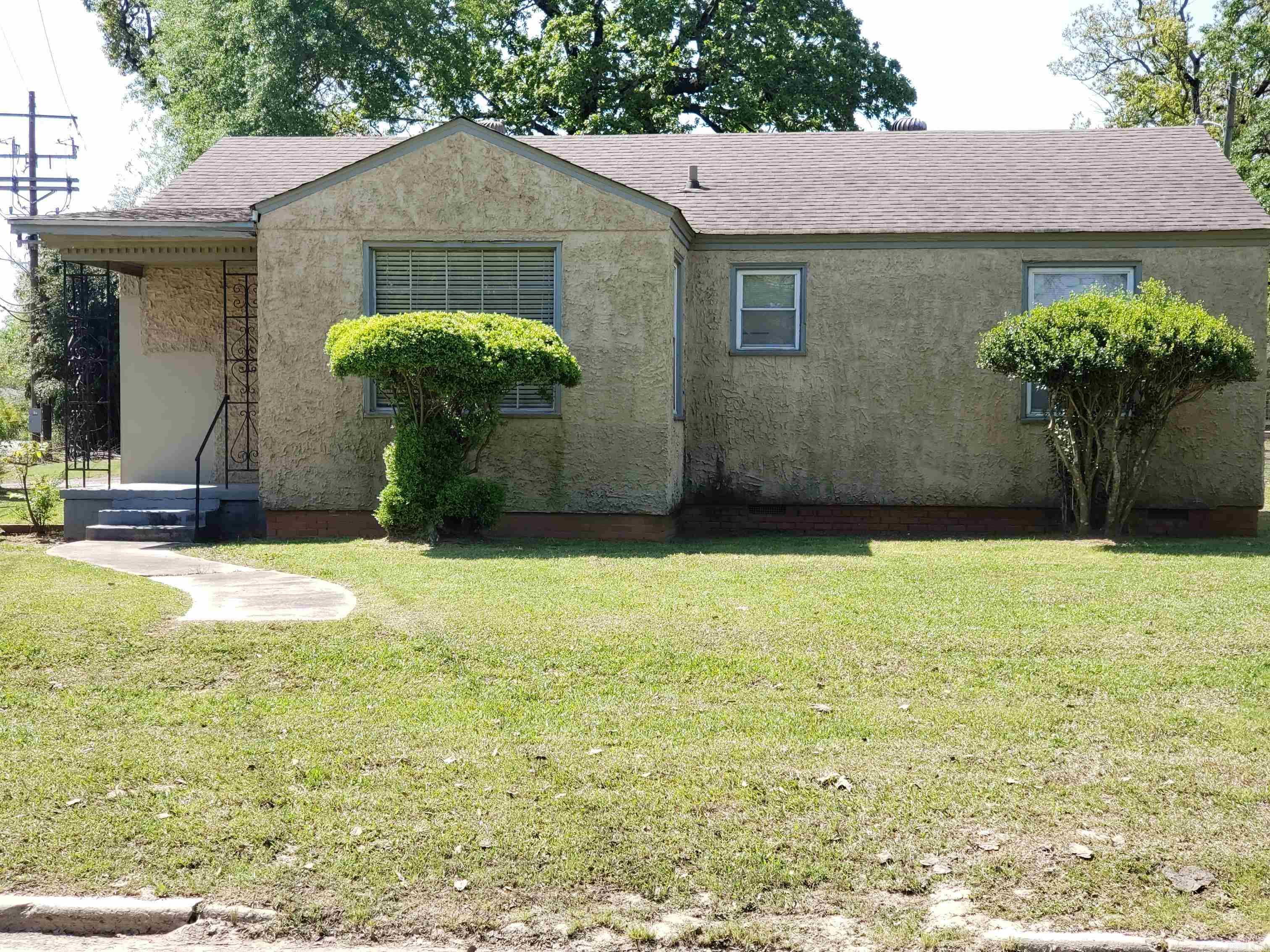 226  Rutherford  Pine Bluff, AR