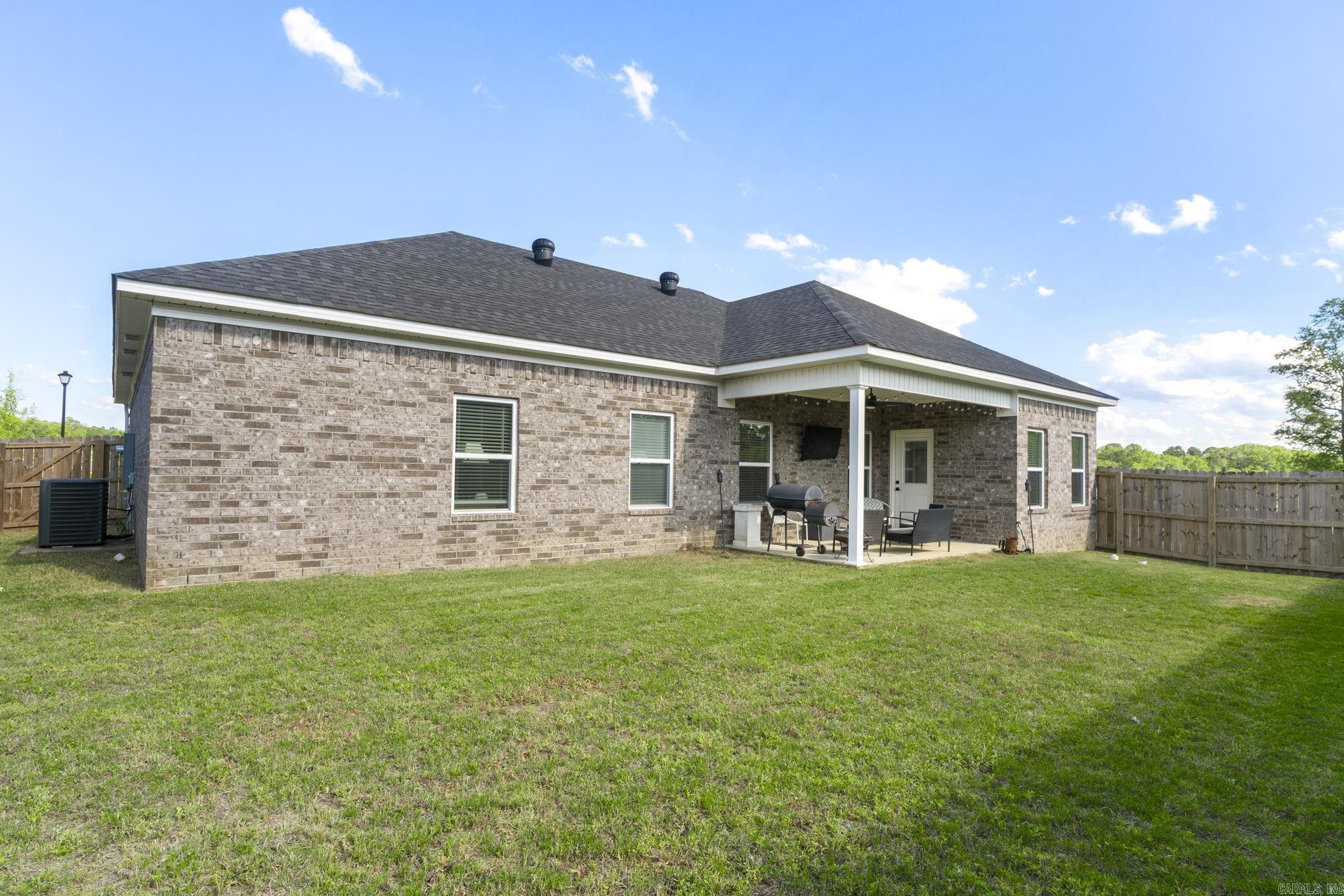 2912  Ann St  Benton, AR