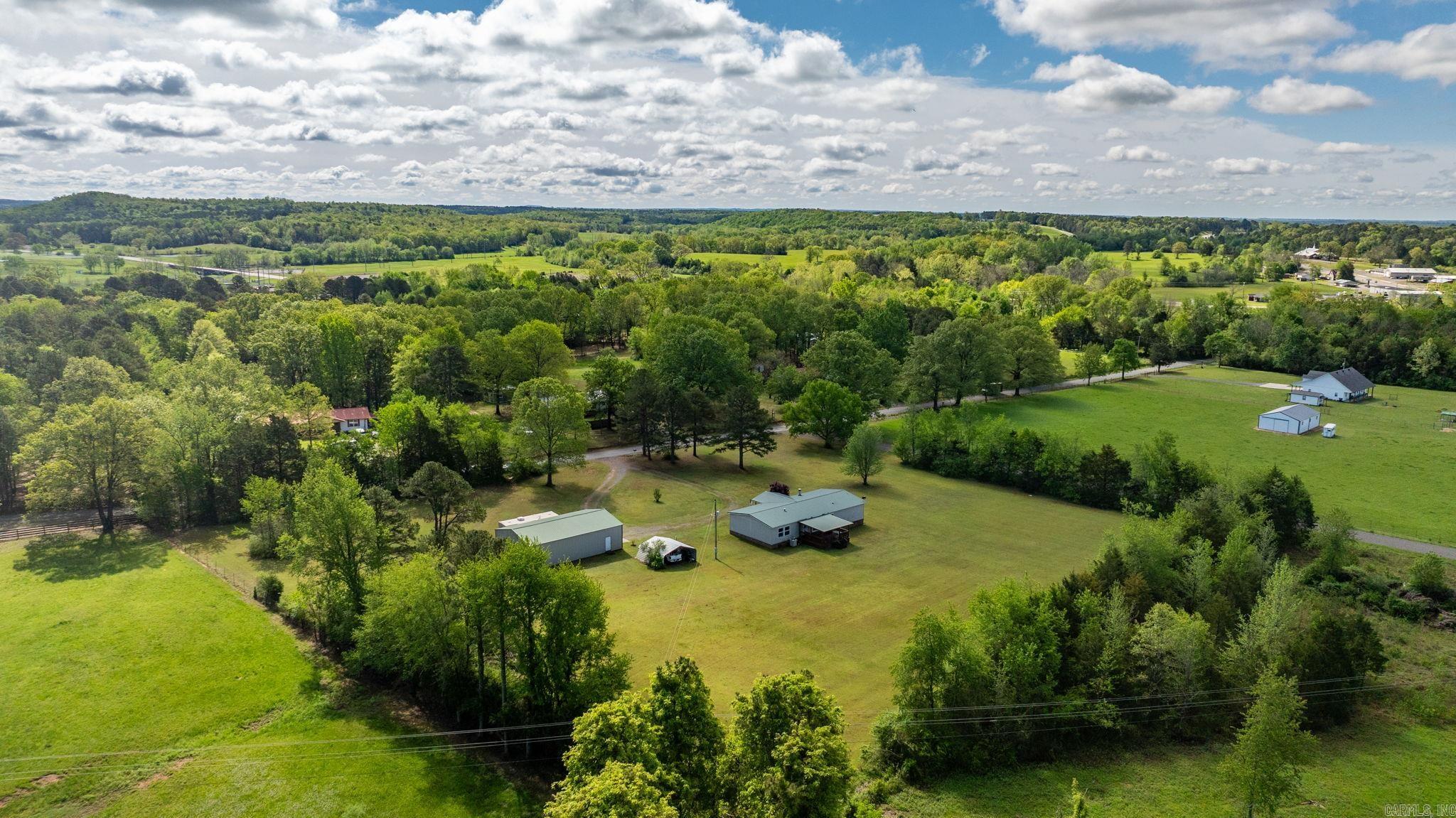 435  HAPPY HOLLOW ROAD  Bee Branch, AR
