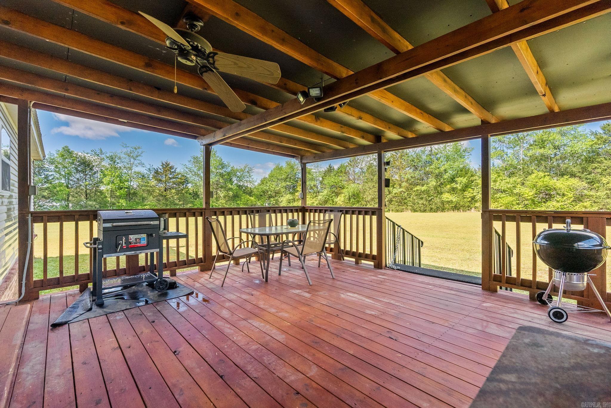 435  HAPPY HOLLOW ROAD  Bee Branch, AR