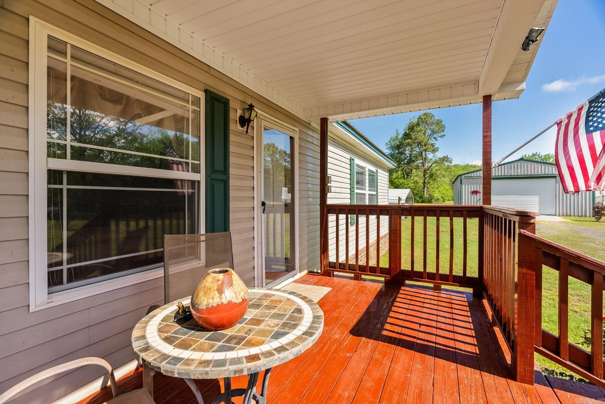 435  HAPPY HOLLOW ROAD  Bee Branch, AR