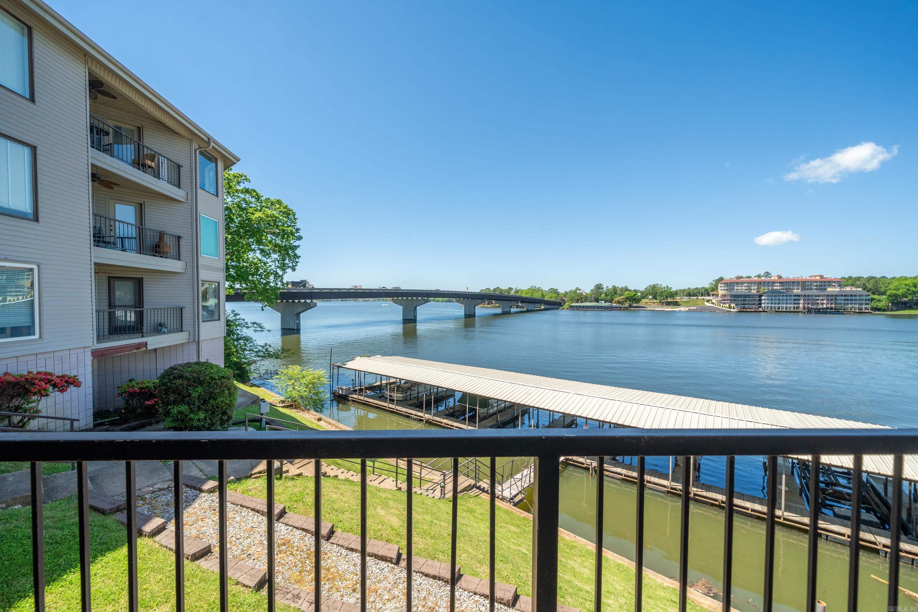 101 long Island Drive Hot Springs, AR 71913