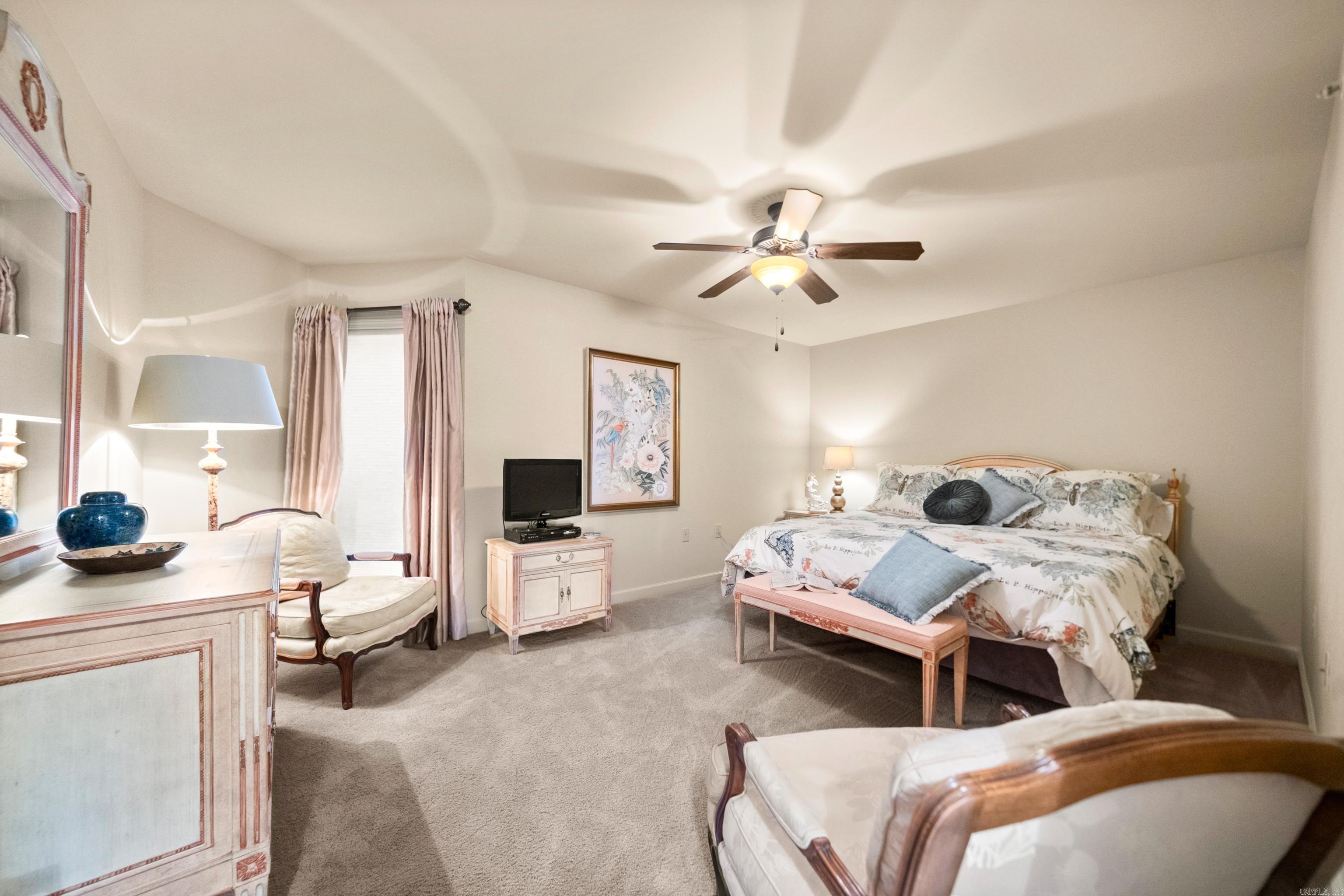 101 long Island Drive Hot Springs, AR 71913