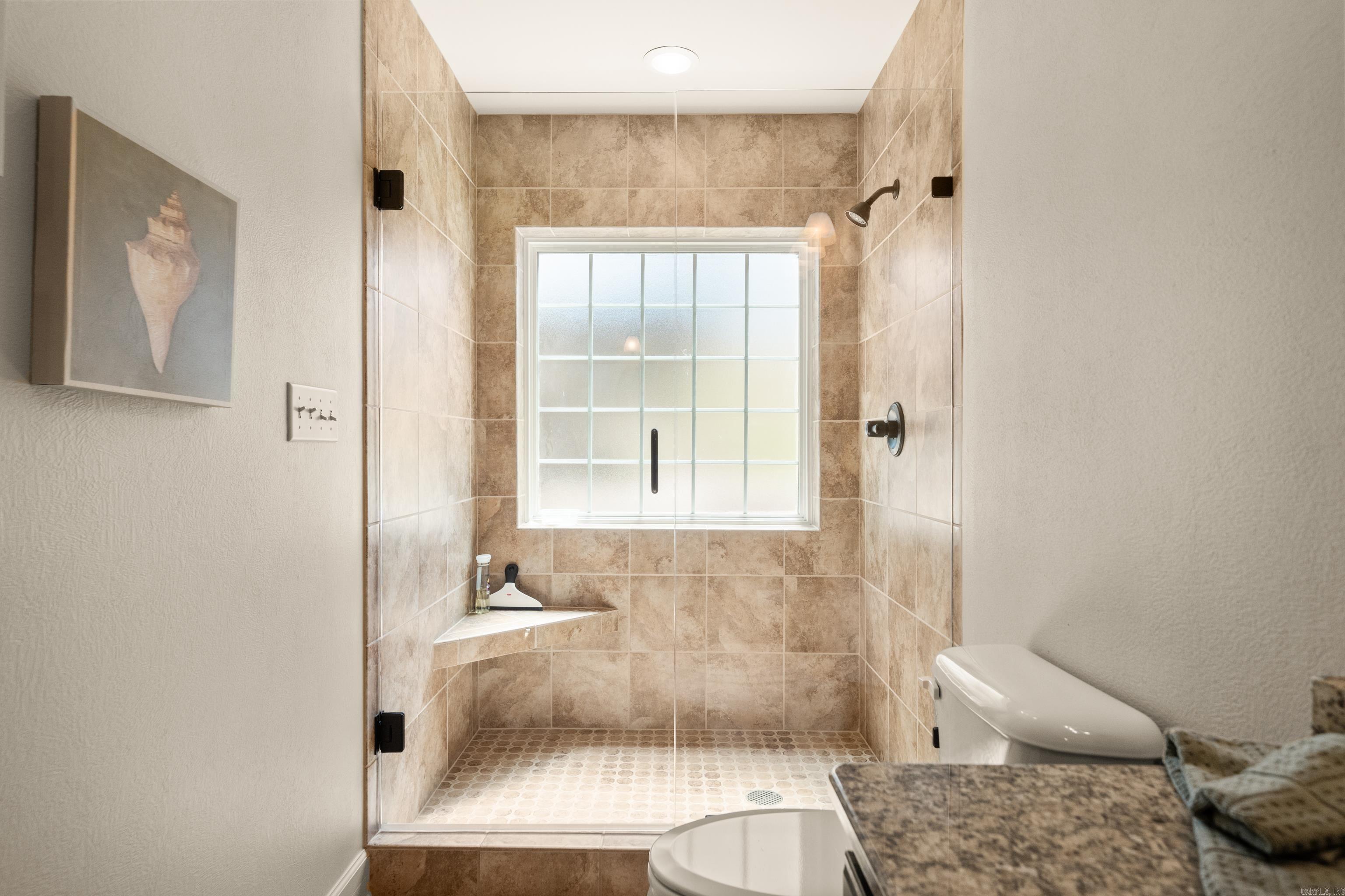 101 long Island Drive Hot Springs, AR 71913