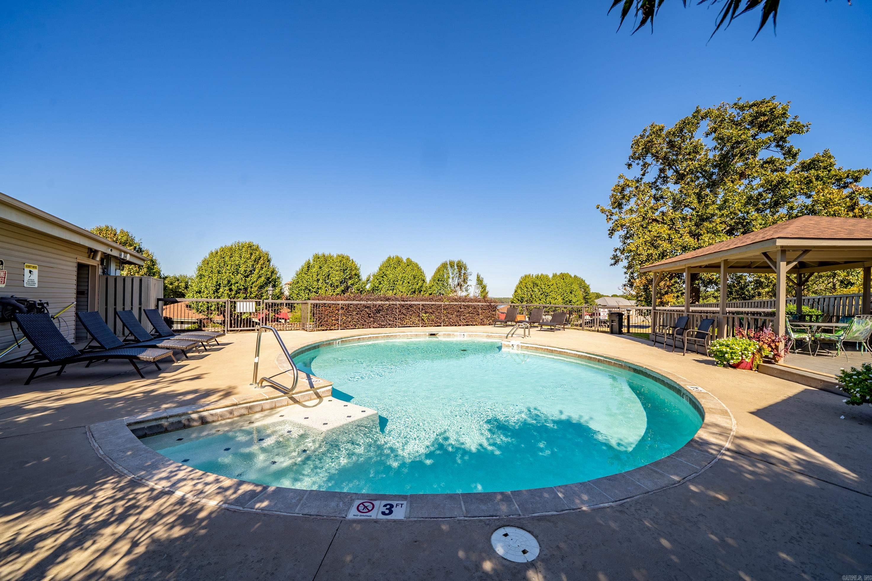 101 long Island Drive Hot Springs, AR 71913