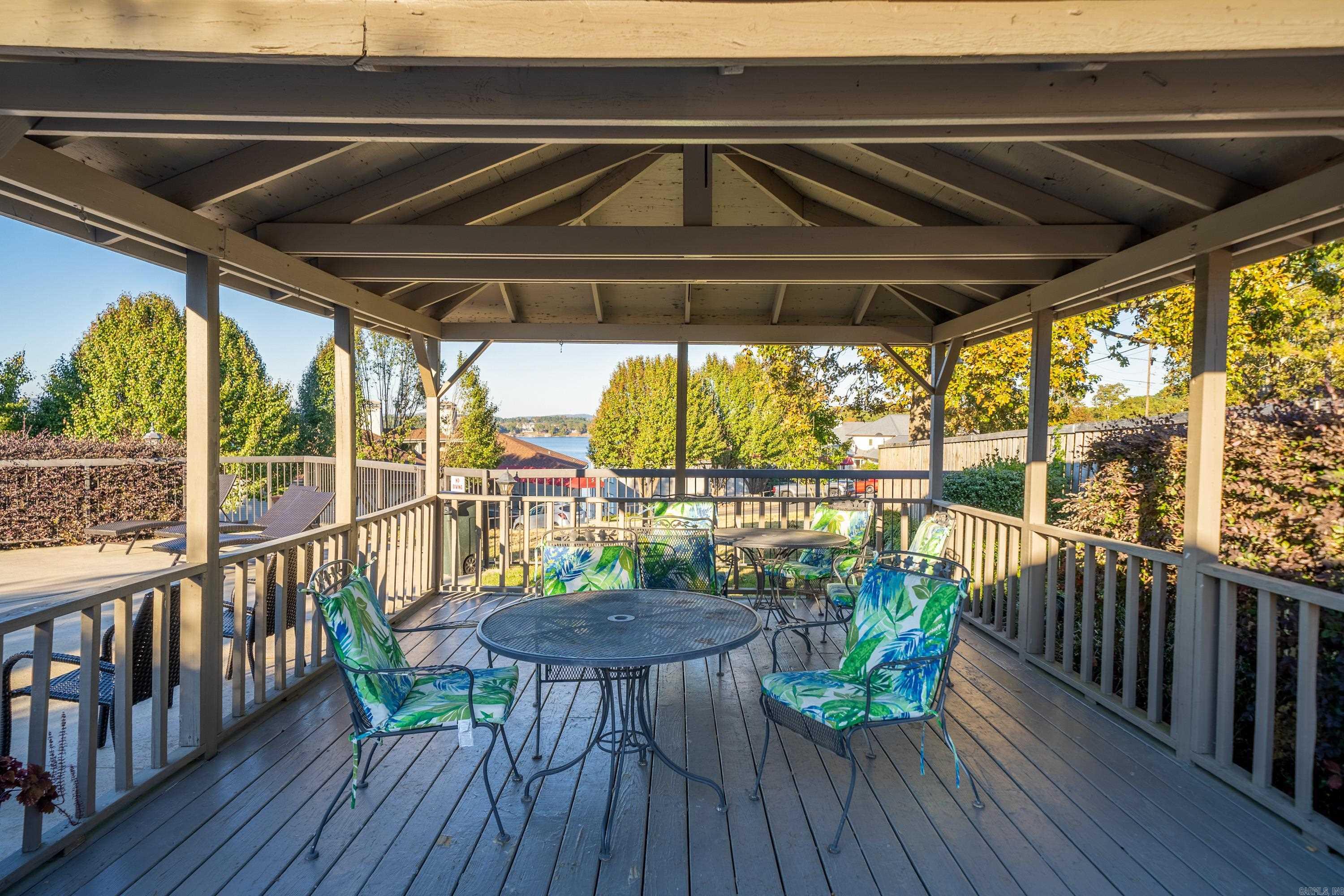 101 long Island Drive Hot Springs, AR 71913