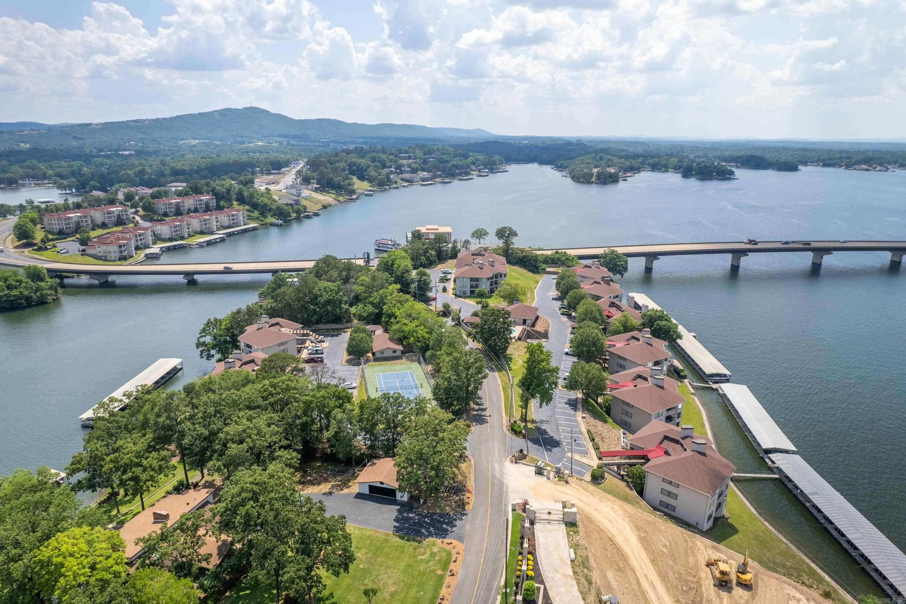 101 long Island Drive Hot Springs, AR 71913