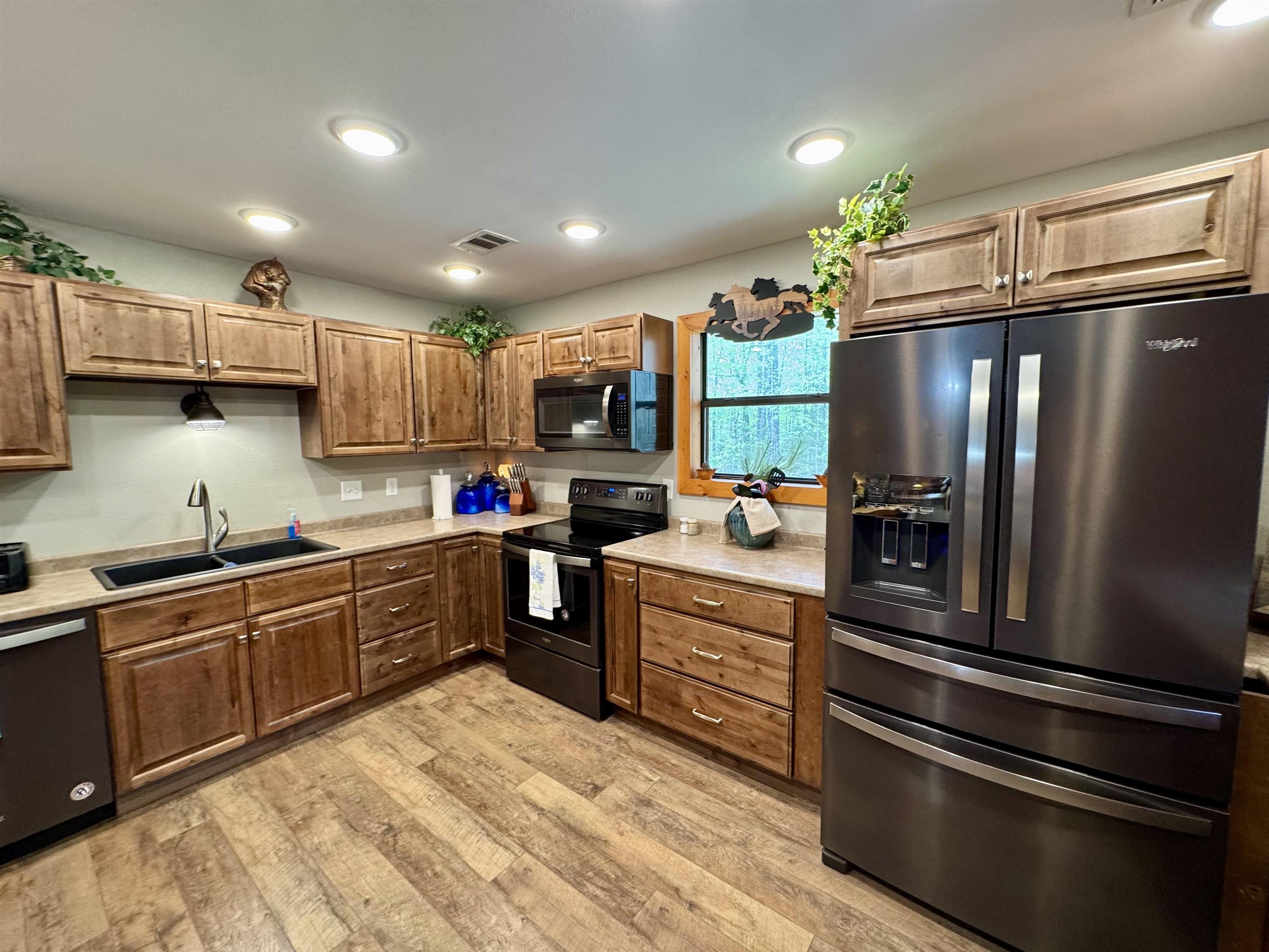 5183  Hwy 14  Fifty-Six, AR