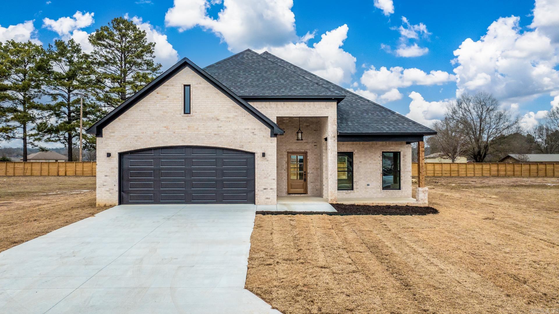 5 Dragonfly Cove Greenbrier, AR 72058