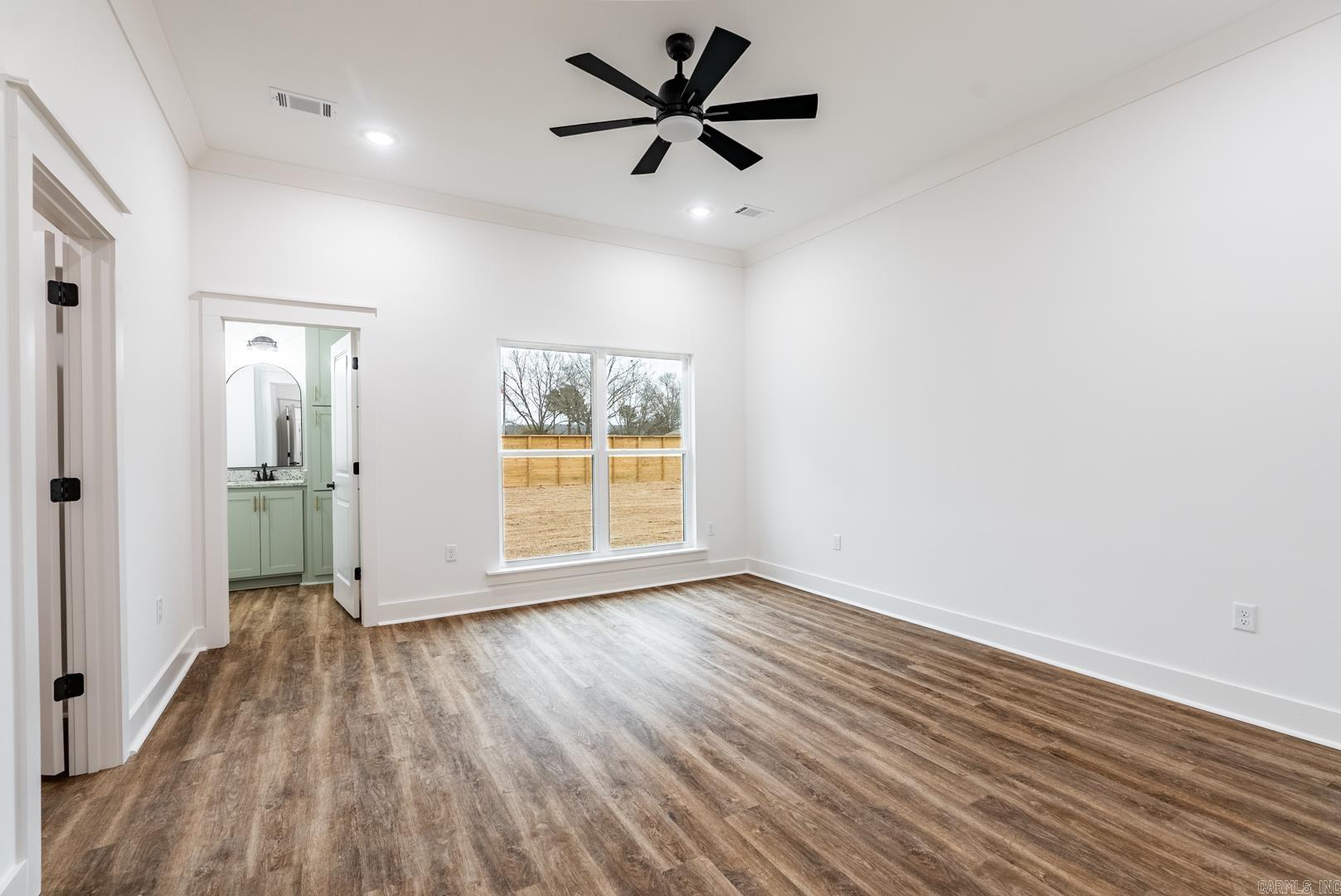 5 Dragonfly Cove Greenbrier, AR 72058