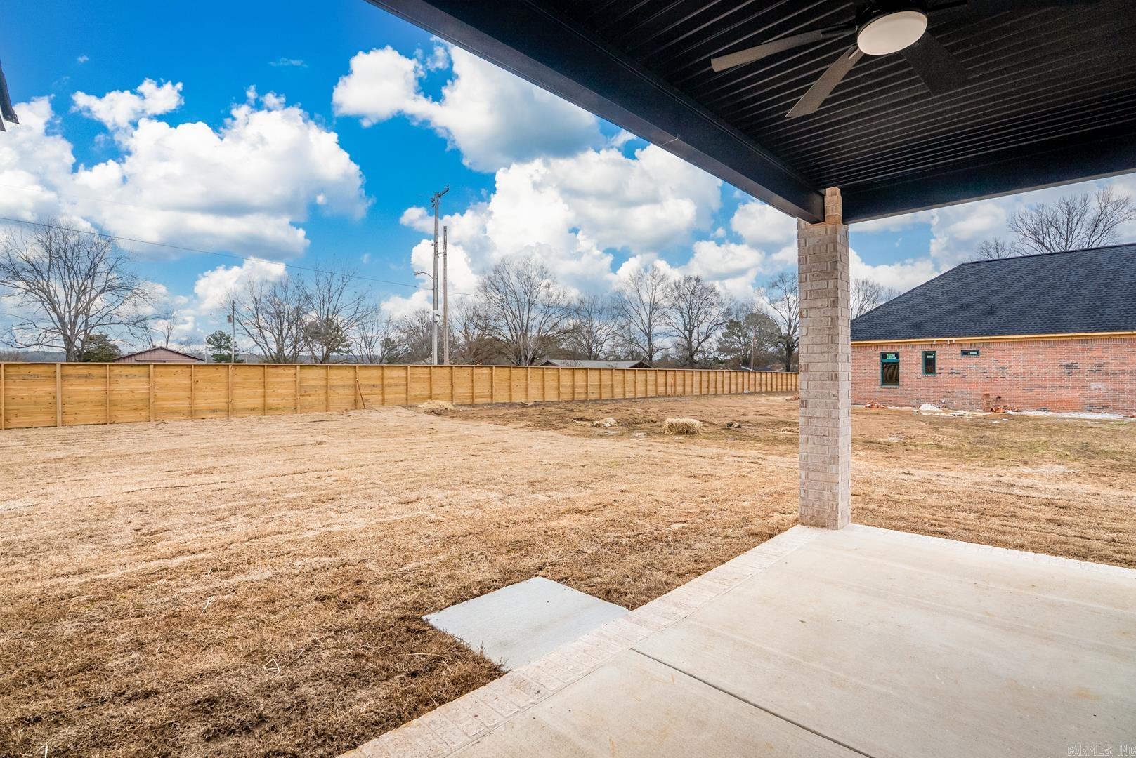 5 Dragonfly Cove Greenbrier, AR 72058