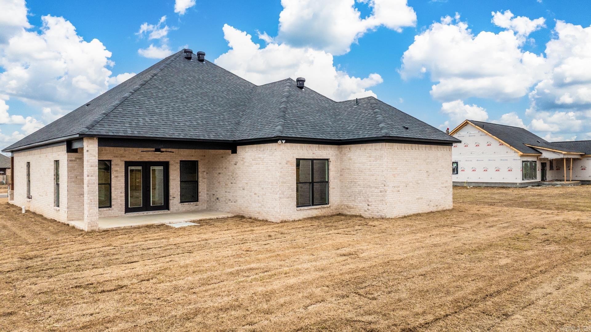 5 Dragonfly Cove Greenbrier, AR 72058