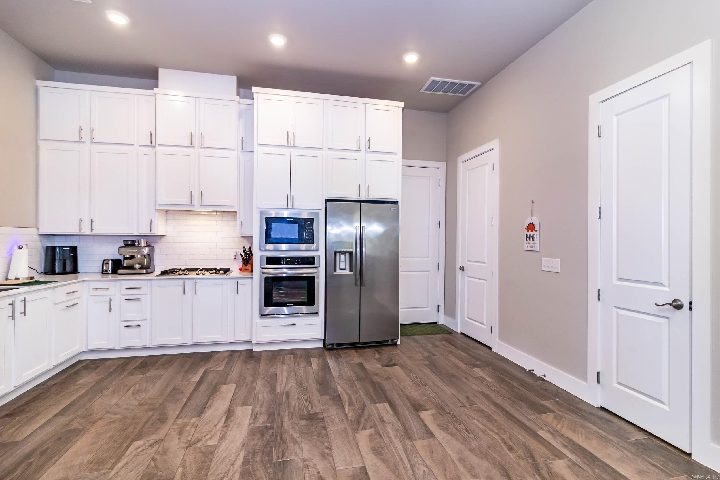 146 E South  Fayetteville, AR