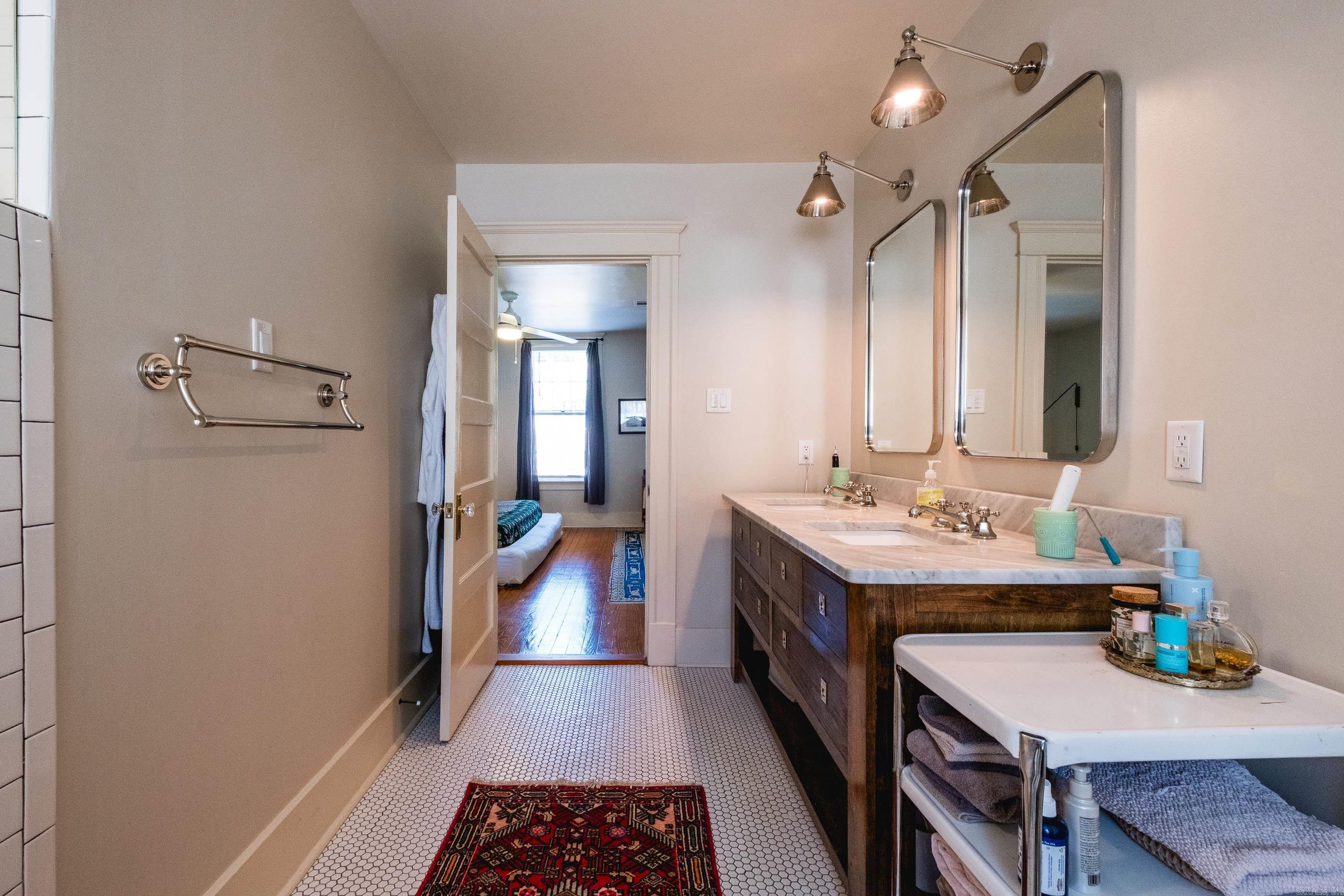 1400 S Schiller  Little Rock, AR