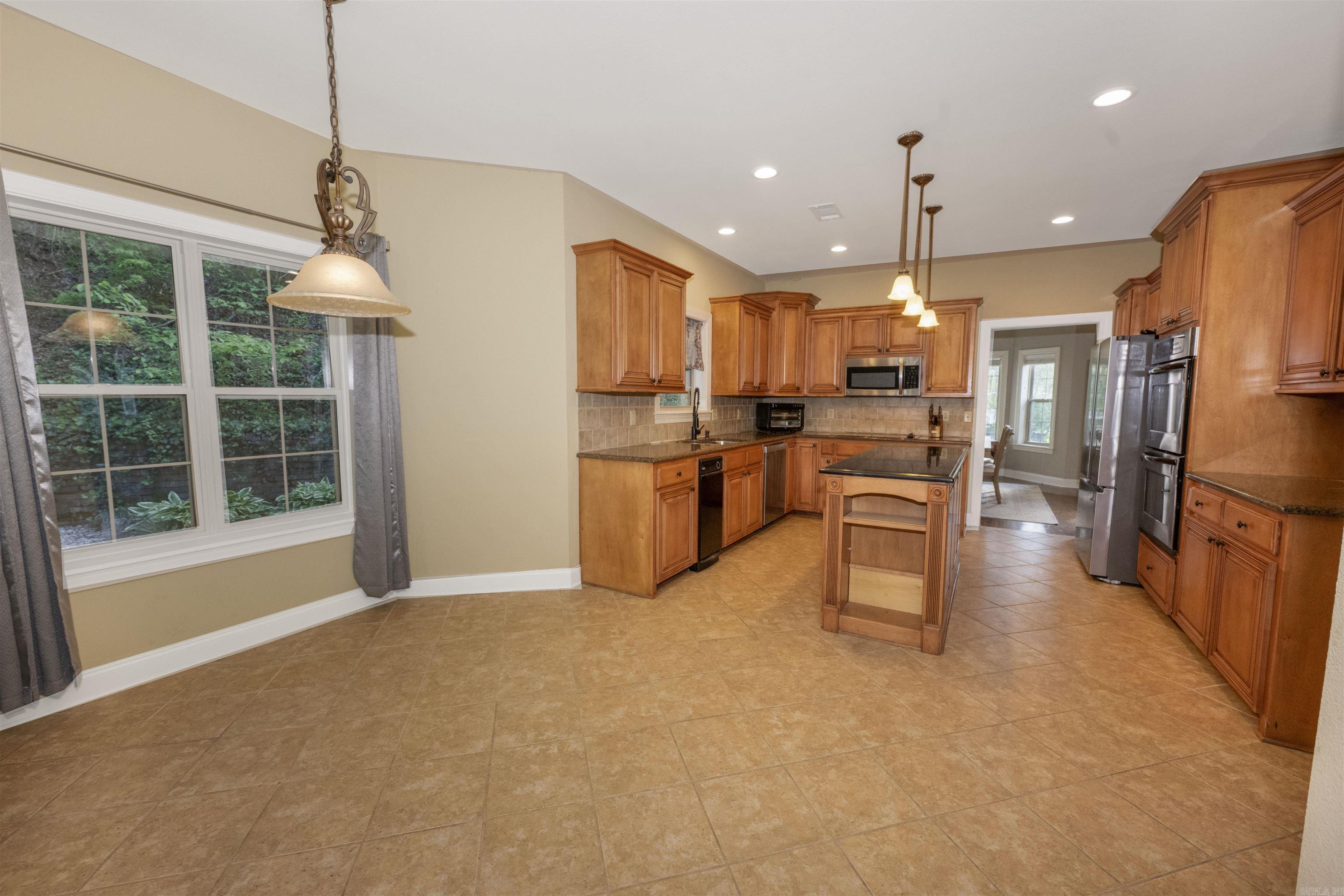104 Leigh Circle Hot Springs, AR 71913