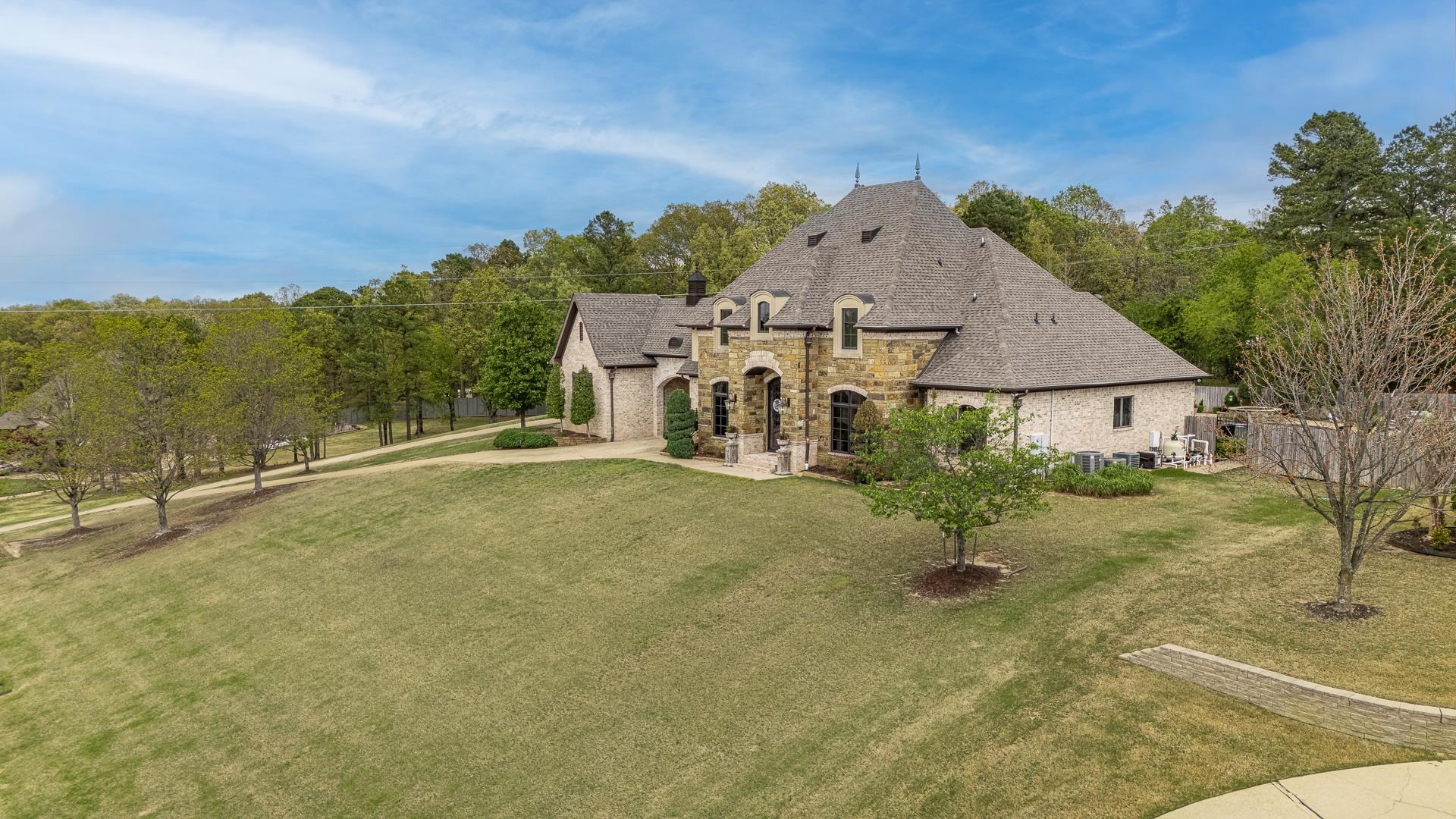 4208  Nobhill  Jonesboro, AR