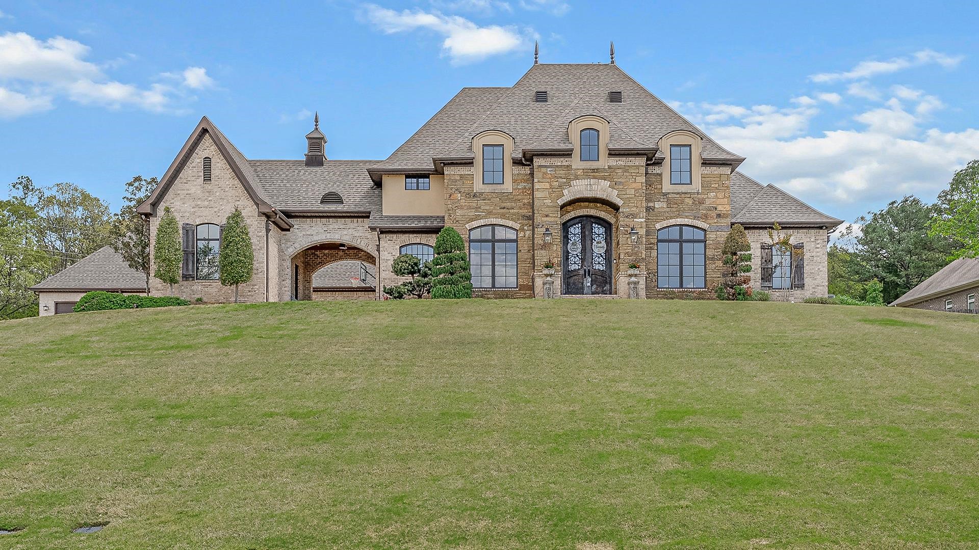 4208  Nobhill  Jonesboro, AR