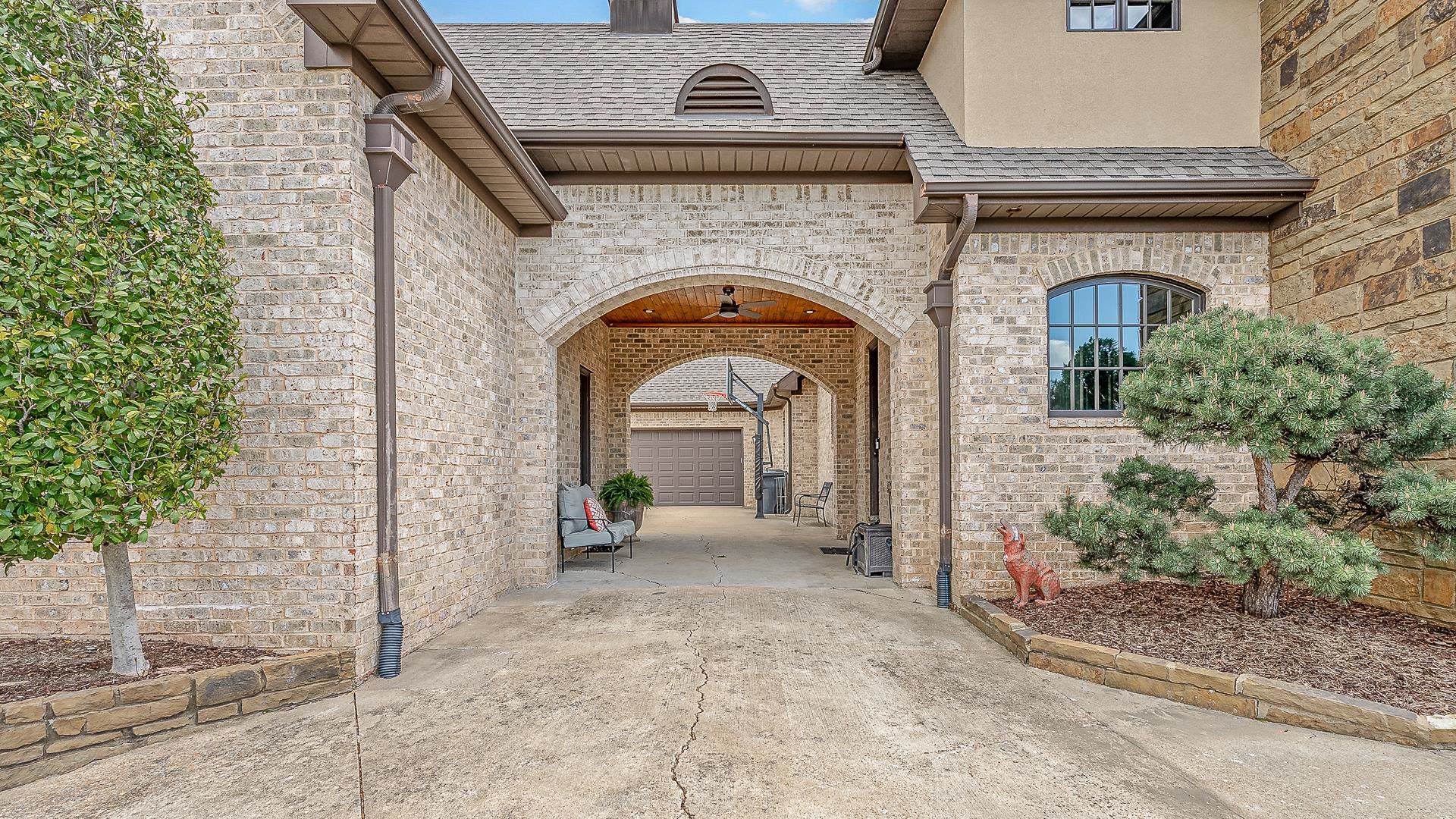 4208  Nobhill  Jonesboro, AR