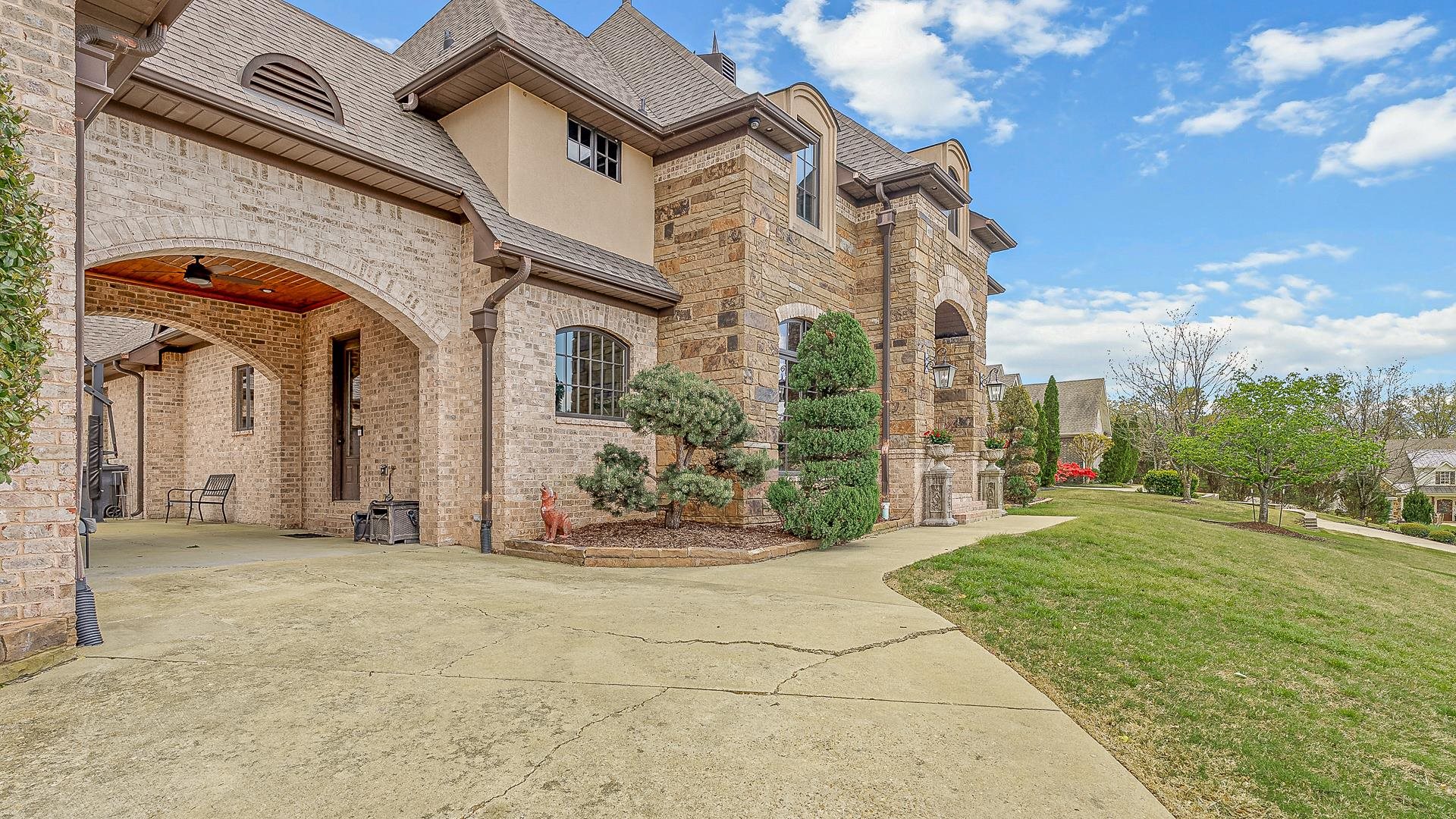 4208  Nobhill  Jonesboro, AR