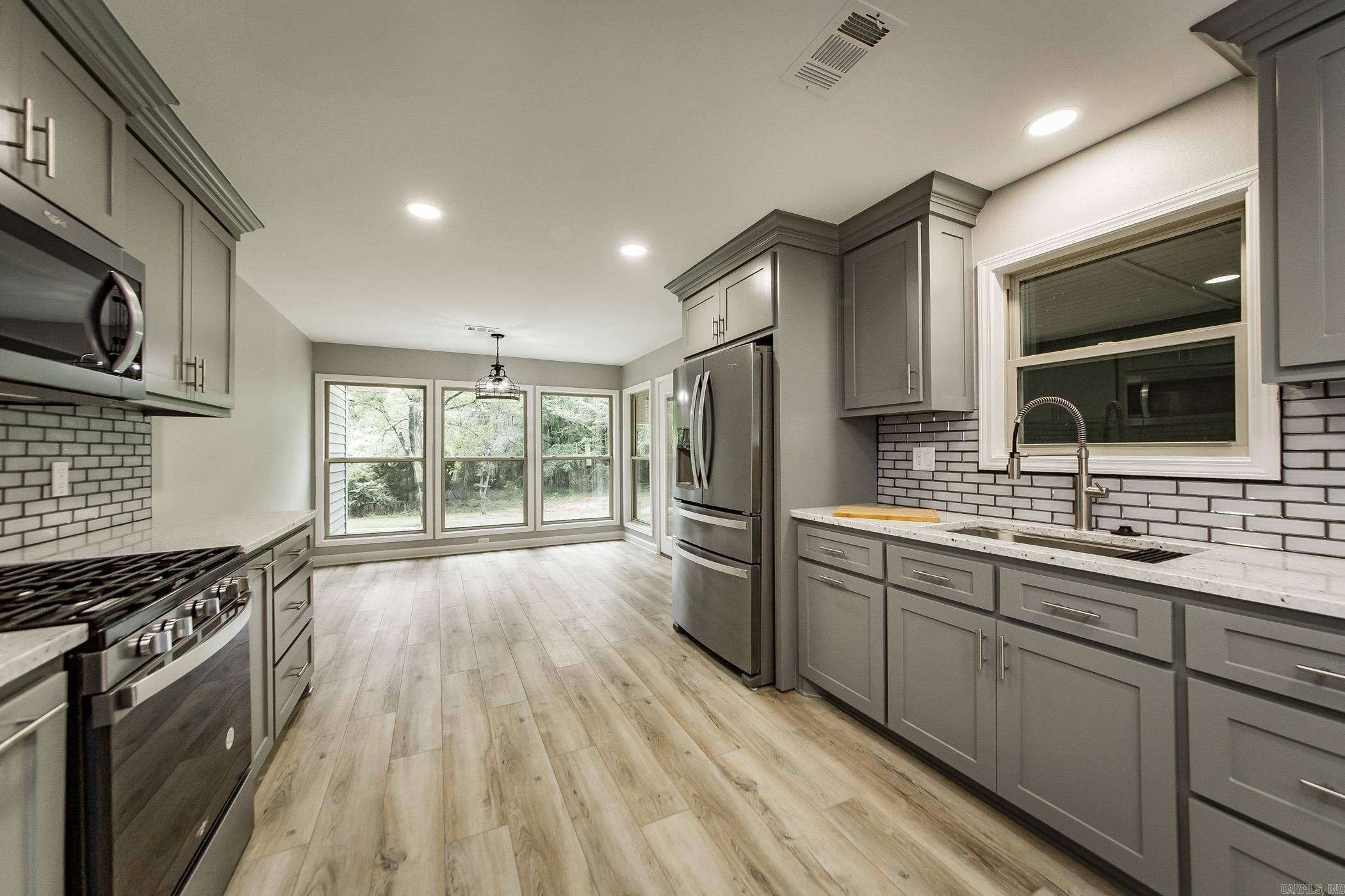 1491  Southfork  Gurdon, AR