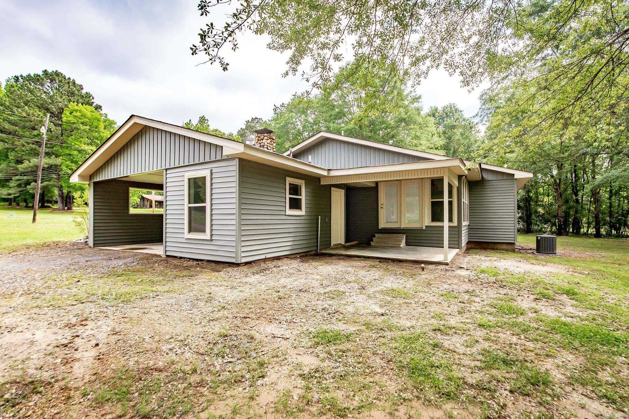 1491  Southfork  Gurdon, AR