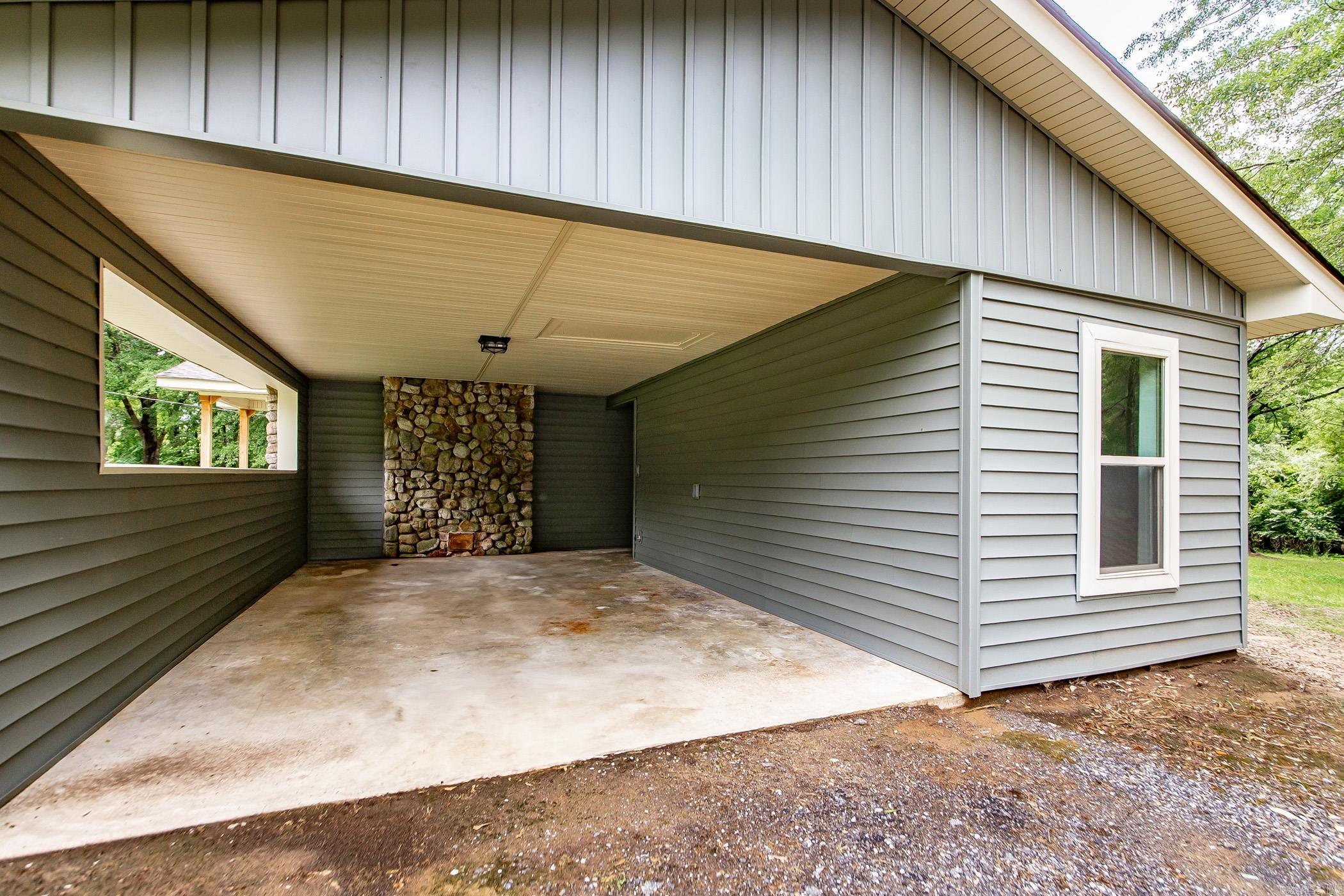1491  Southfork  Gurdon, AR