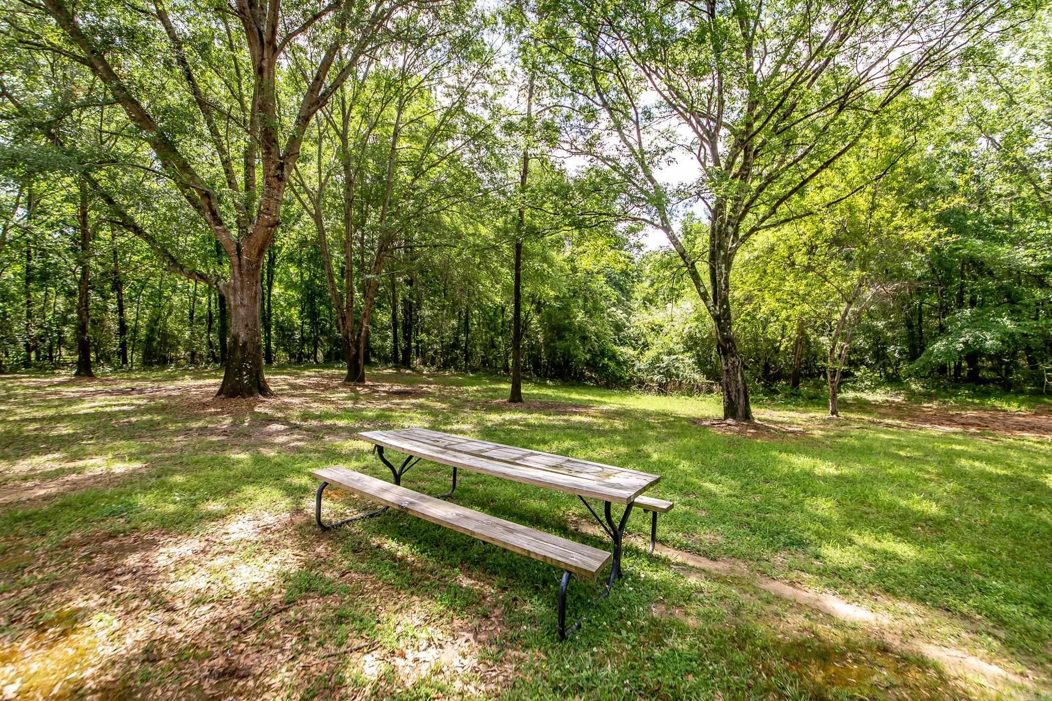 1491  Southfork  Gurdon, AR
