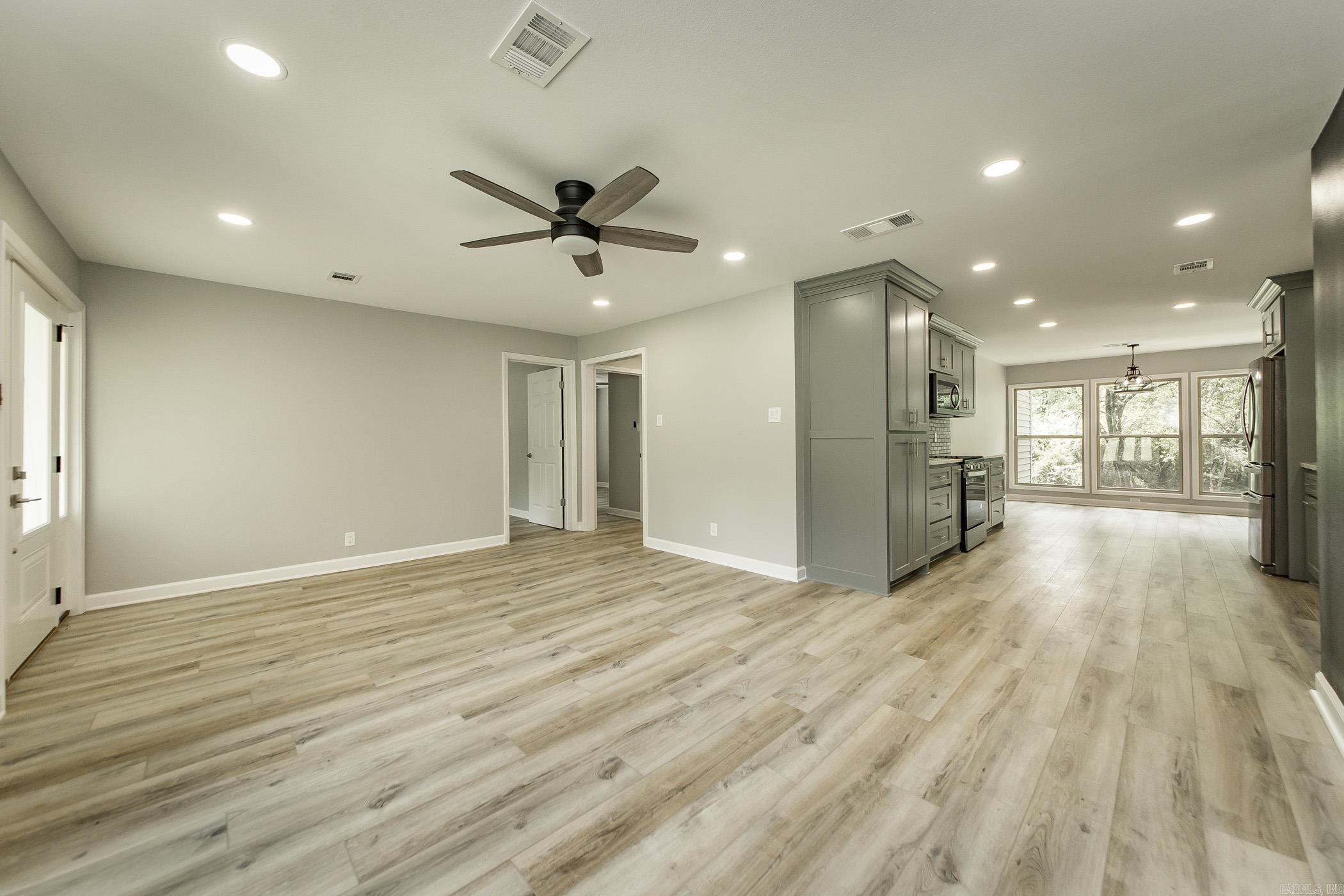 1491  Southfork  Gurdon, AR