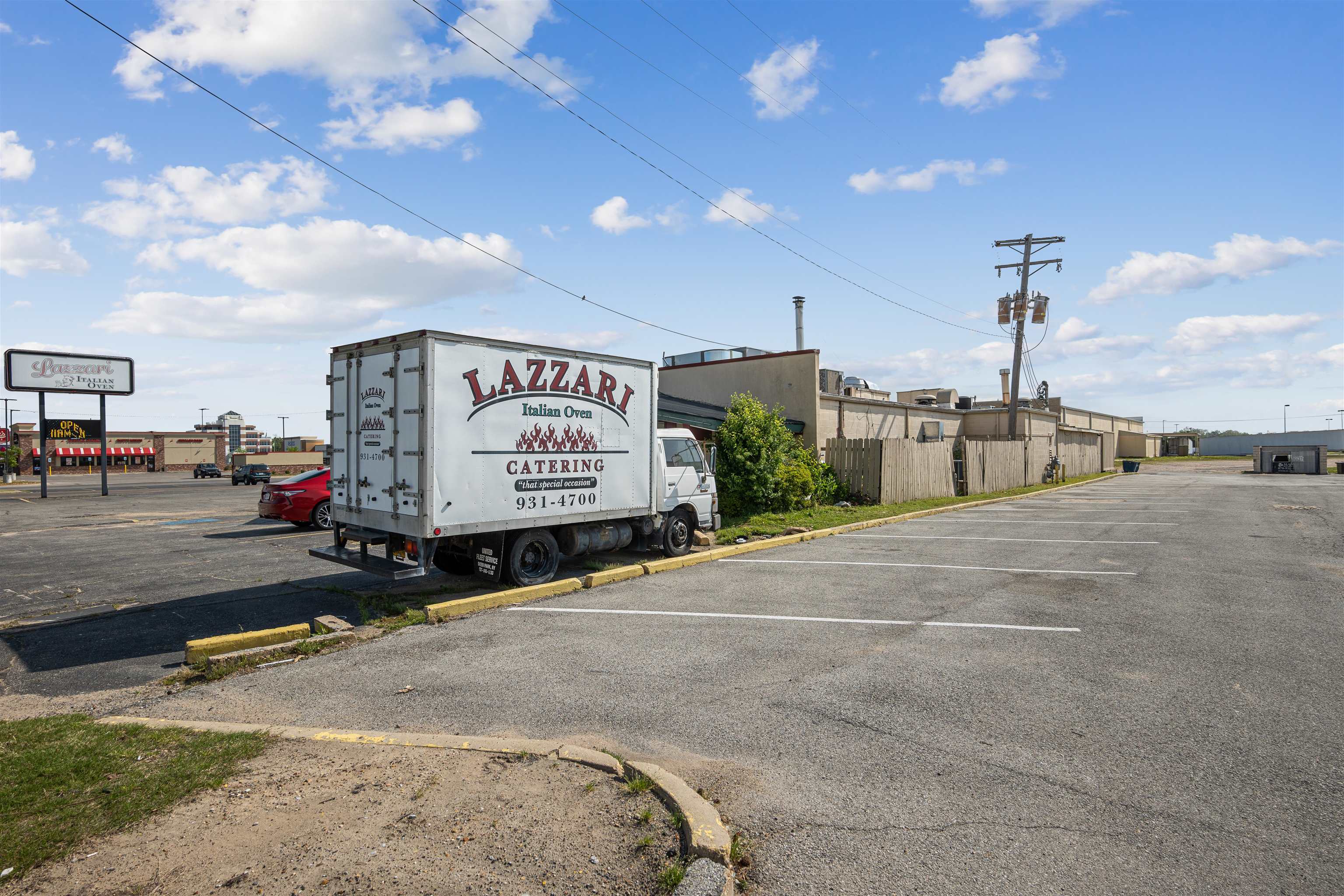 2230 S Caraway  Jonesboro, AR