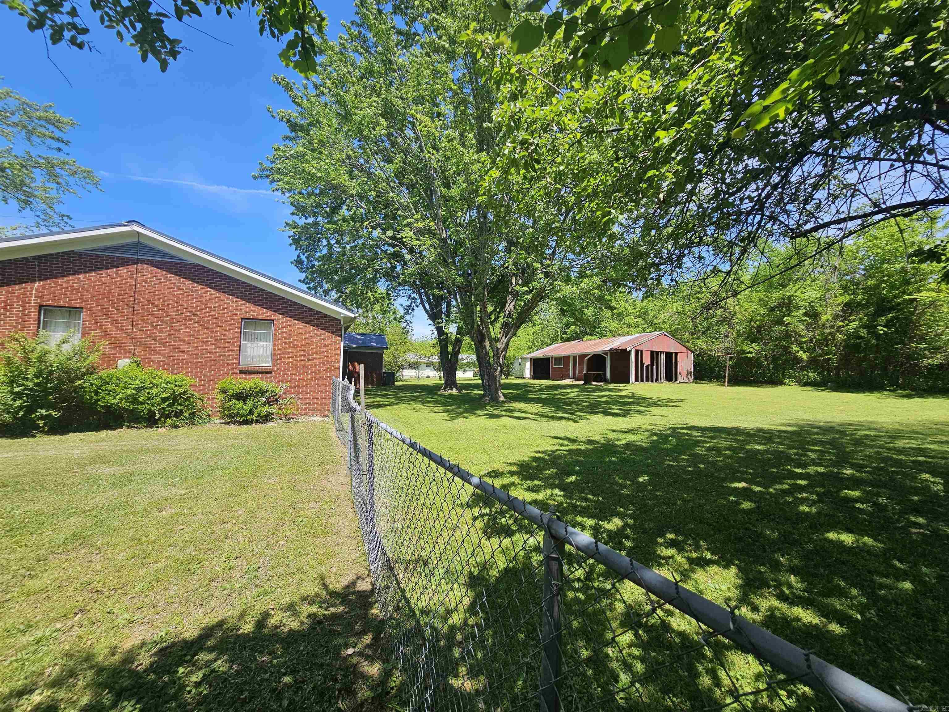 503 Spring Street Marshall, AR 72650