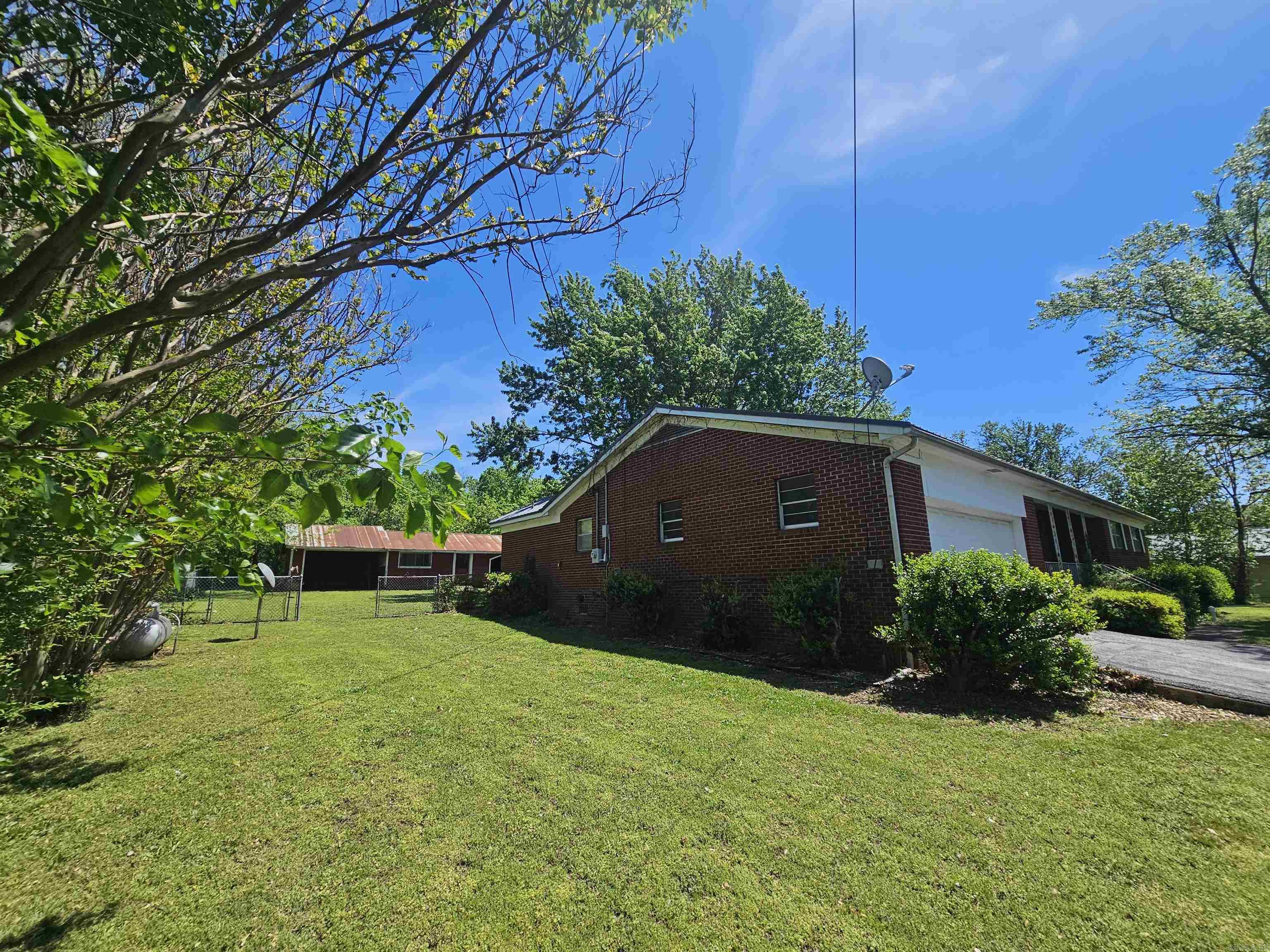 503 Spring Street Marshall, AR 72650