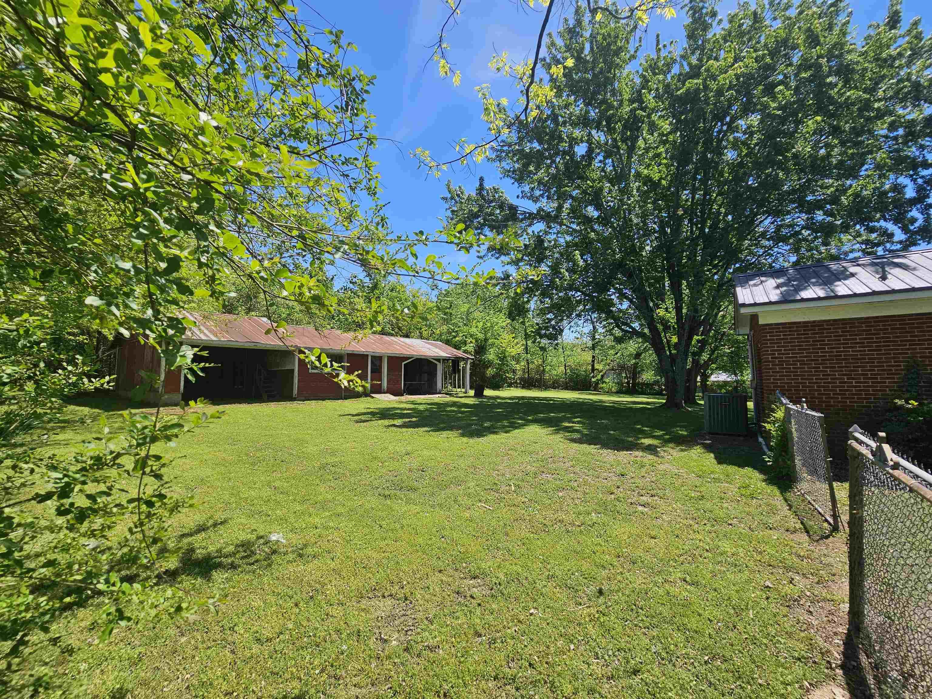 503 Spring Street Marshall, AR 72650
