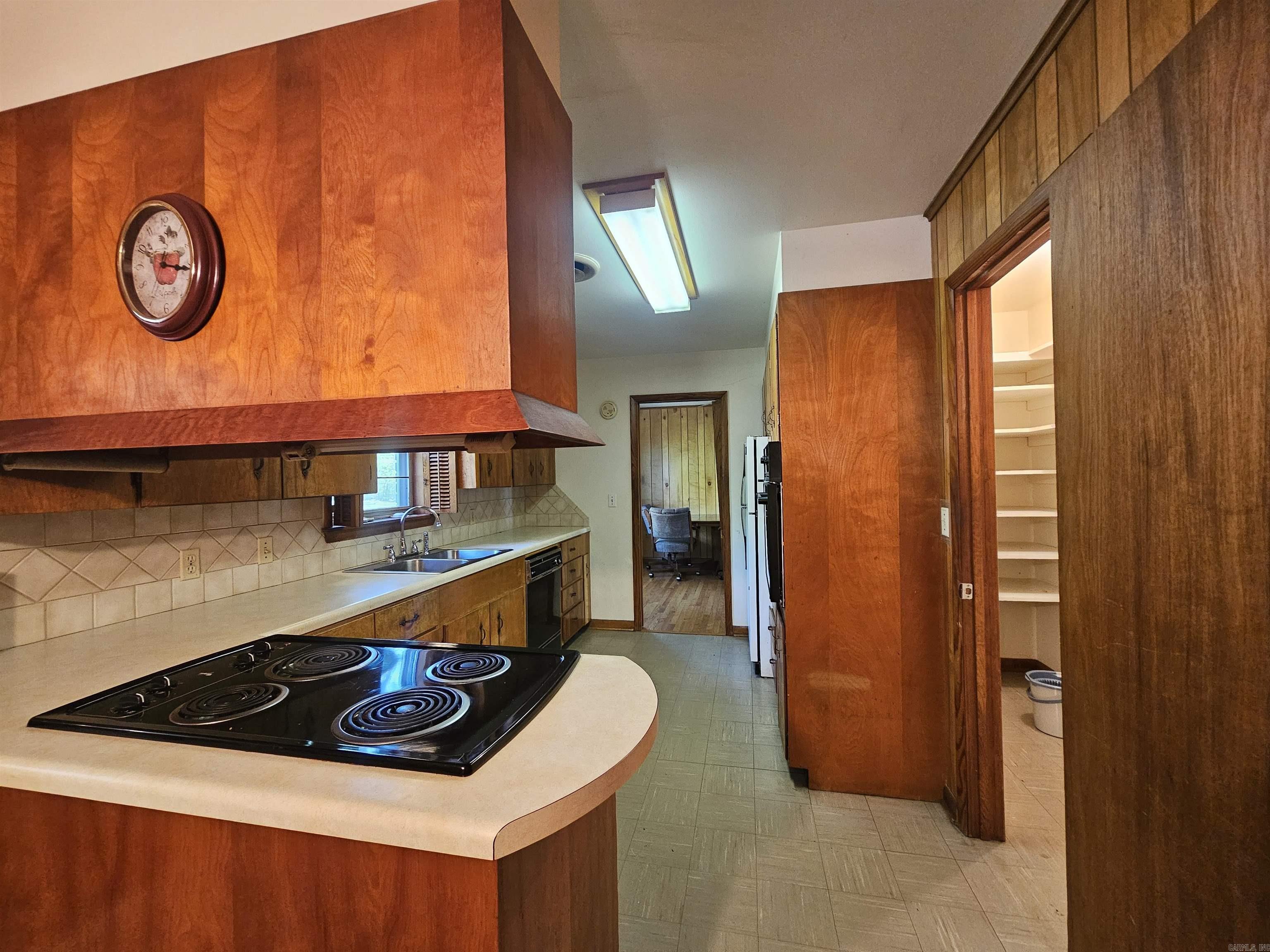 503 Spring Street Marshall, AR 72650