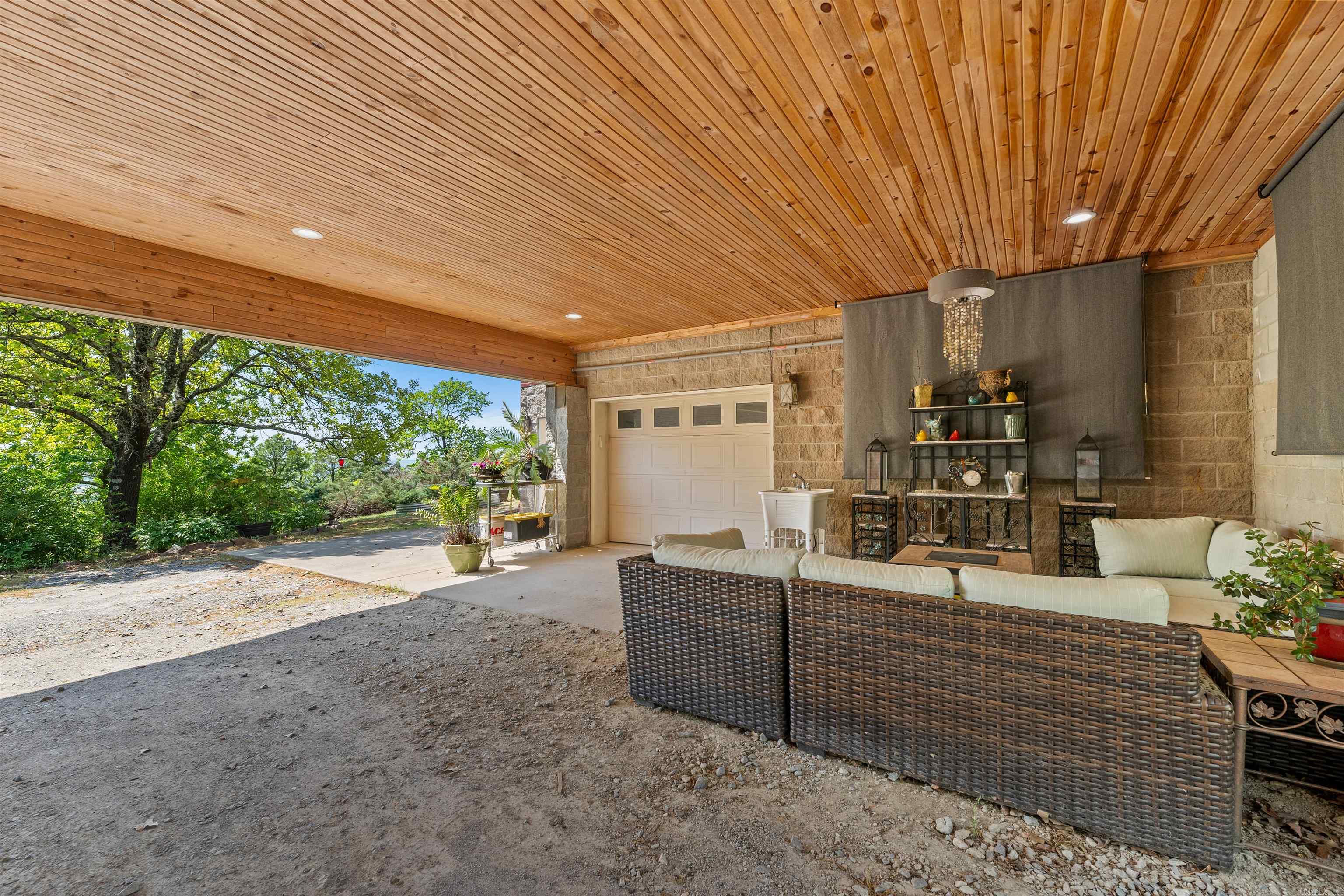67  High Point  Mayflower, AR