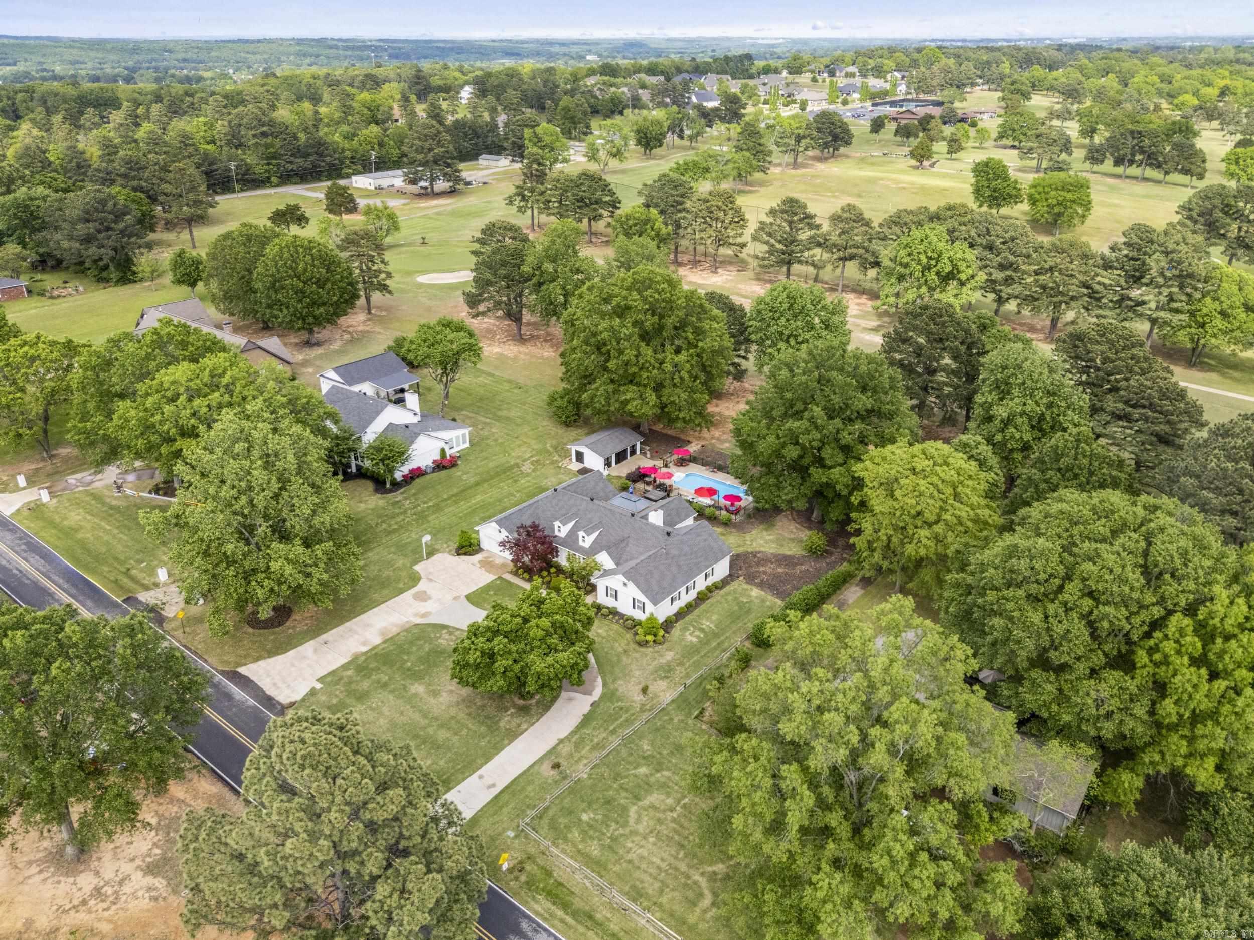 82  Country Club Circle  Searcy, AR