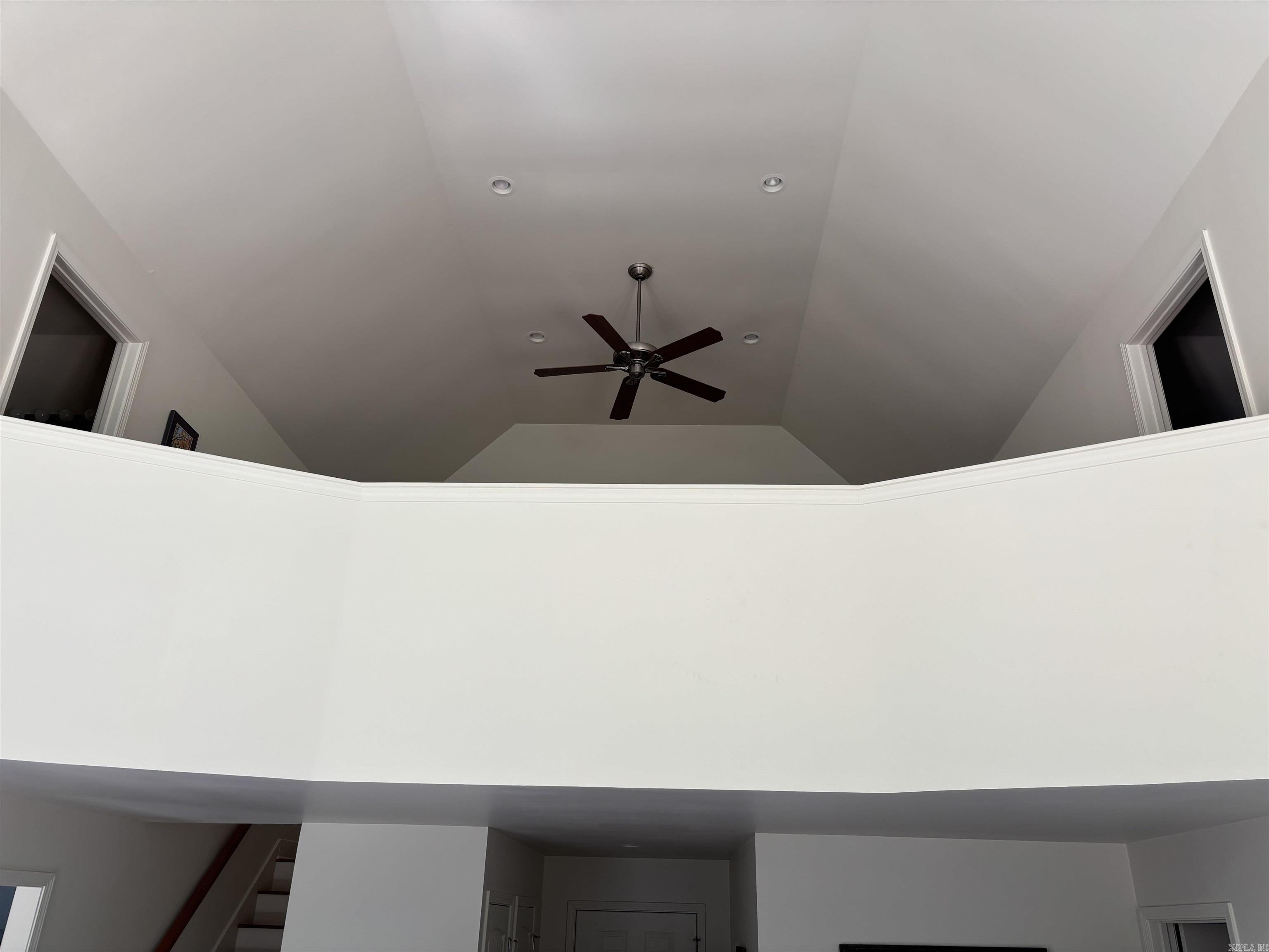 834 S Riverview Lane Mountain View, AR 72560