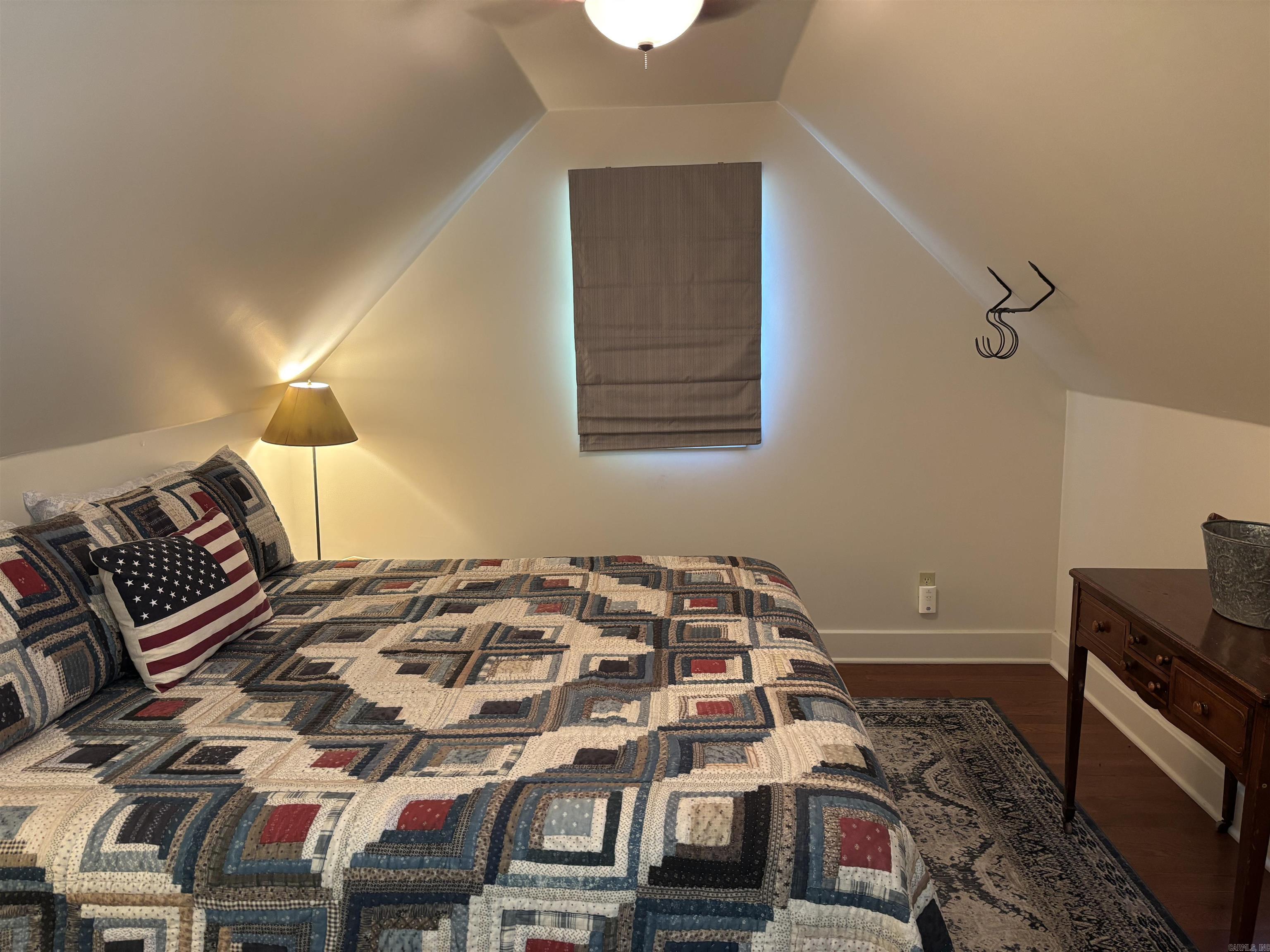 834 S Riverview Lane Mountain View, AR 72560