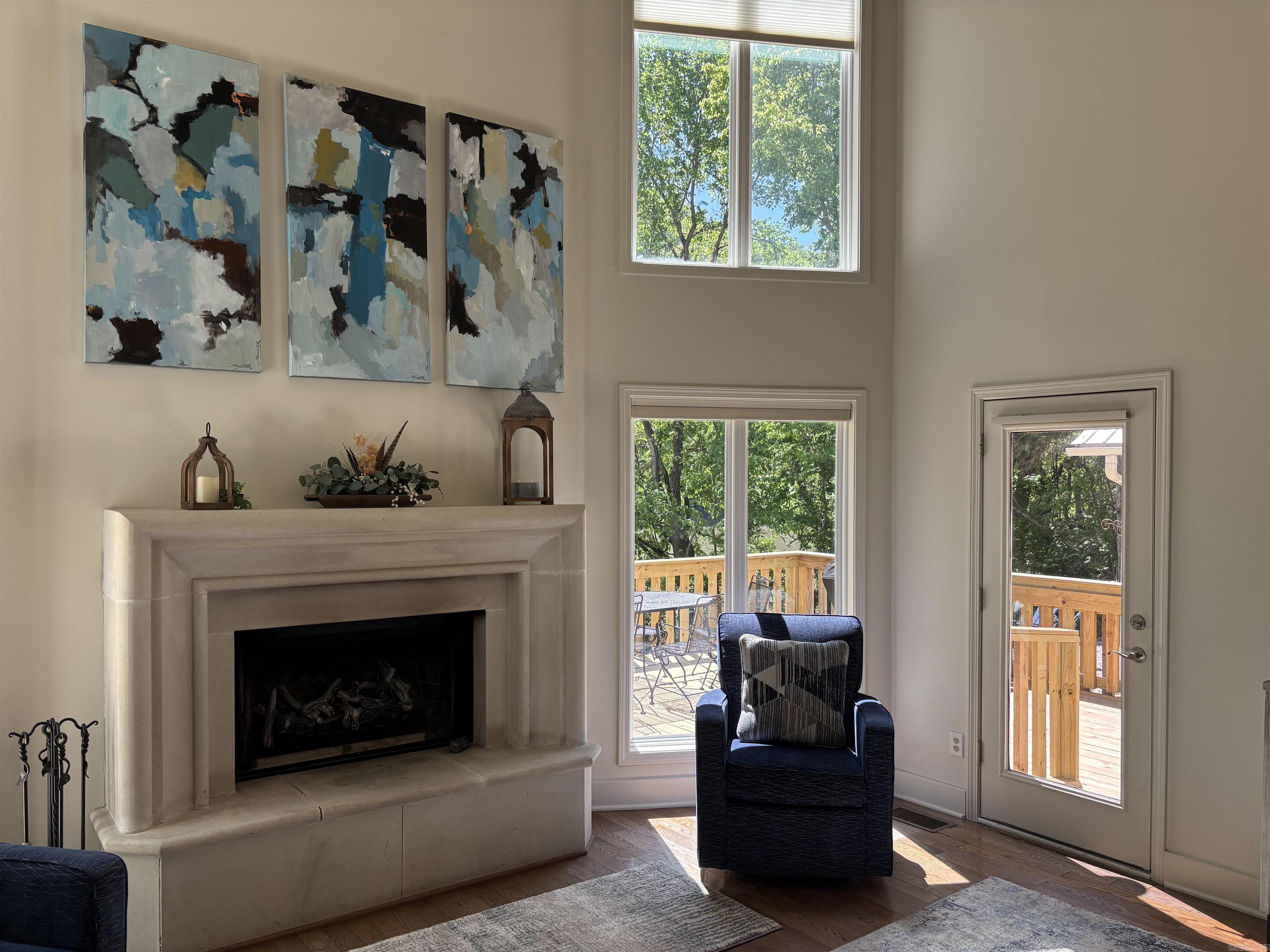834 S Riverview Lane Mountain View, AR 72560